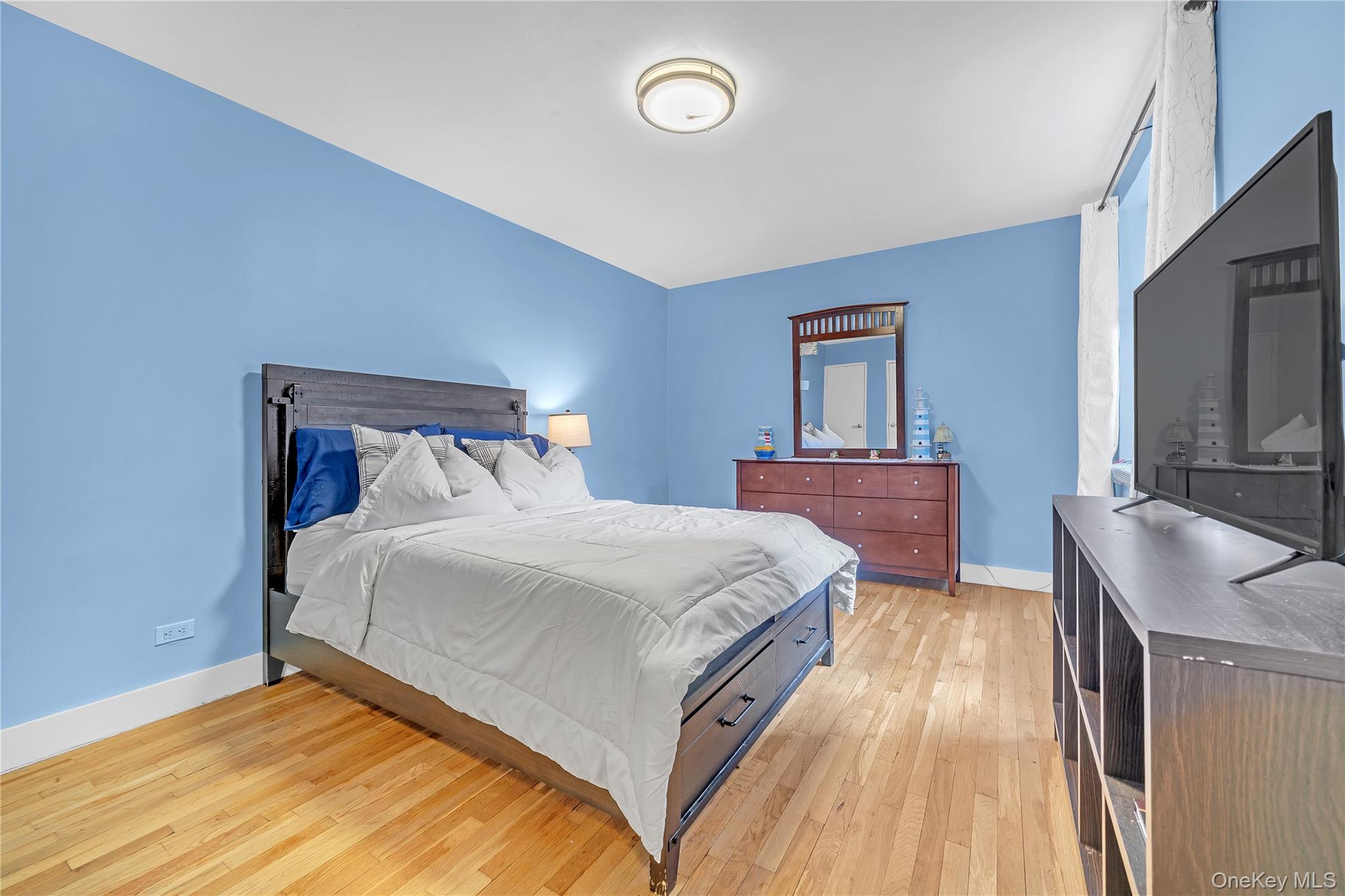 2830 Briggs Avenue, Unit 4F photo 6