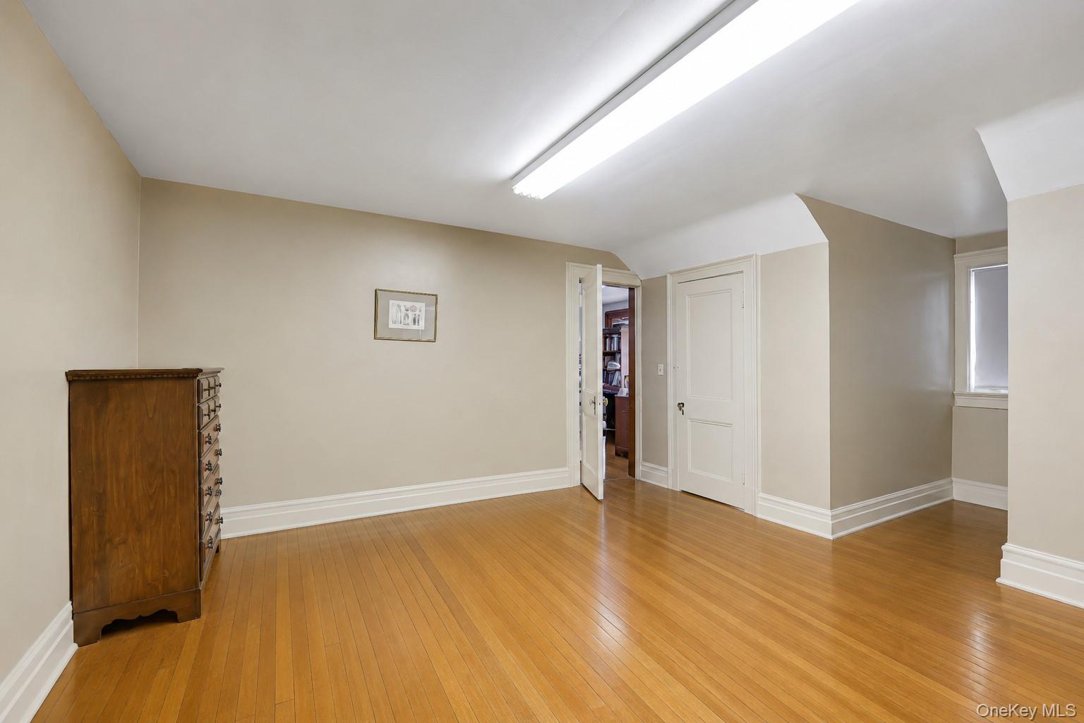 104 Hooker Avenue – For Sale photo 17
