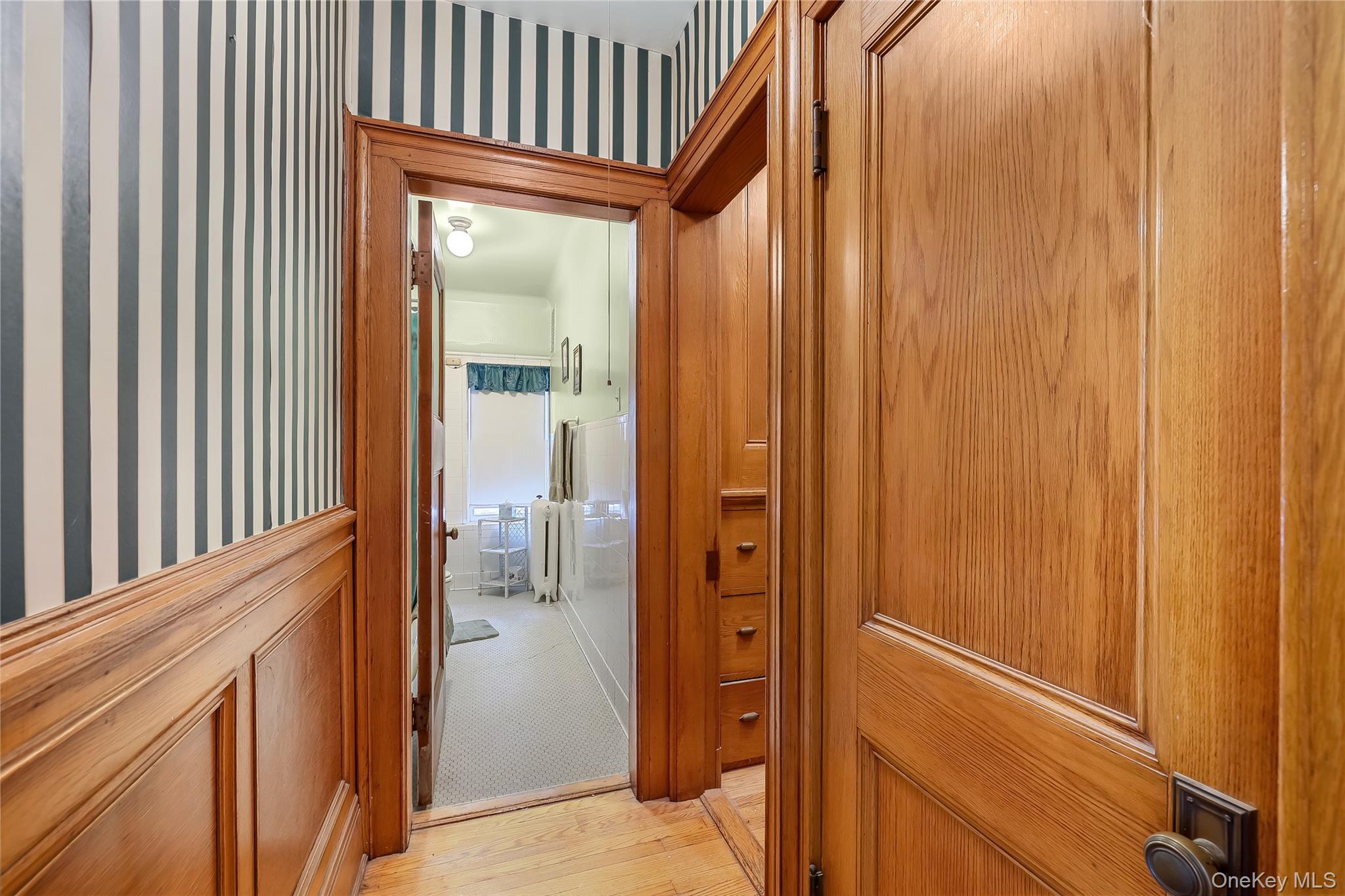 104 Hooker Avenue – For Sale photo 11