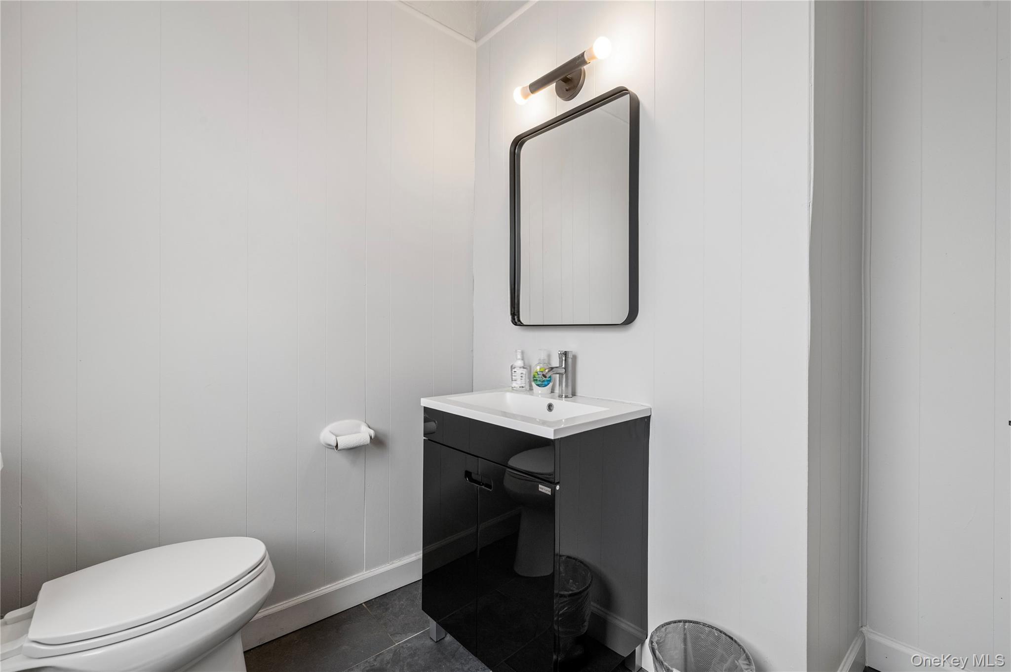 154 Franklin Place, Unit 2nd Floor photo 6