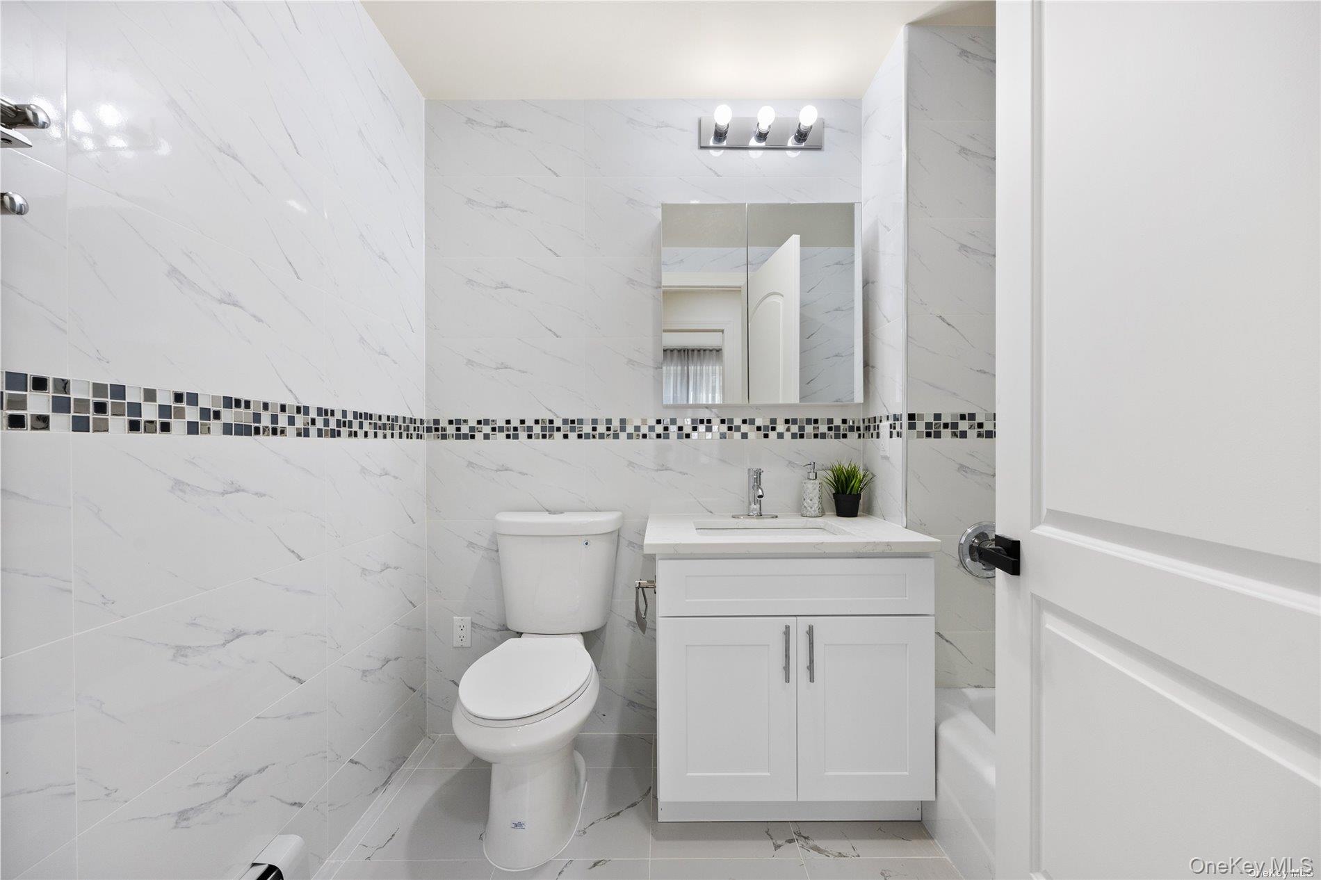 141-15 Cherry Avenue, Unit 5C photo 16