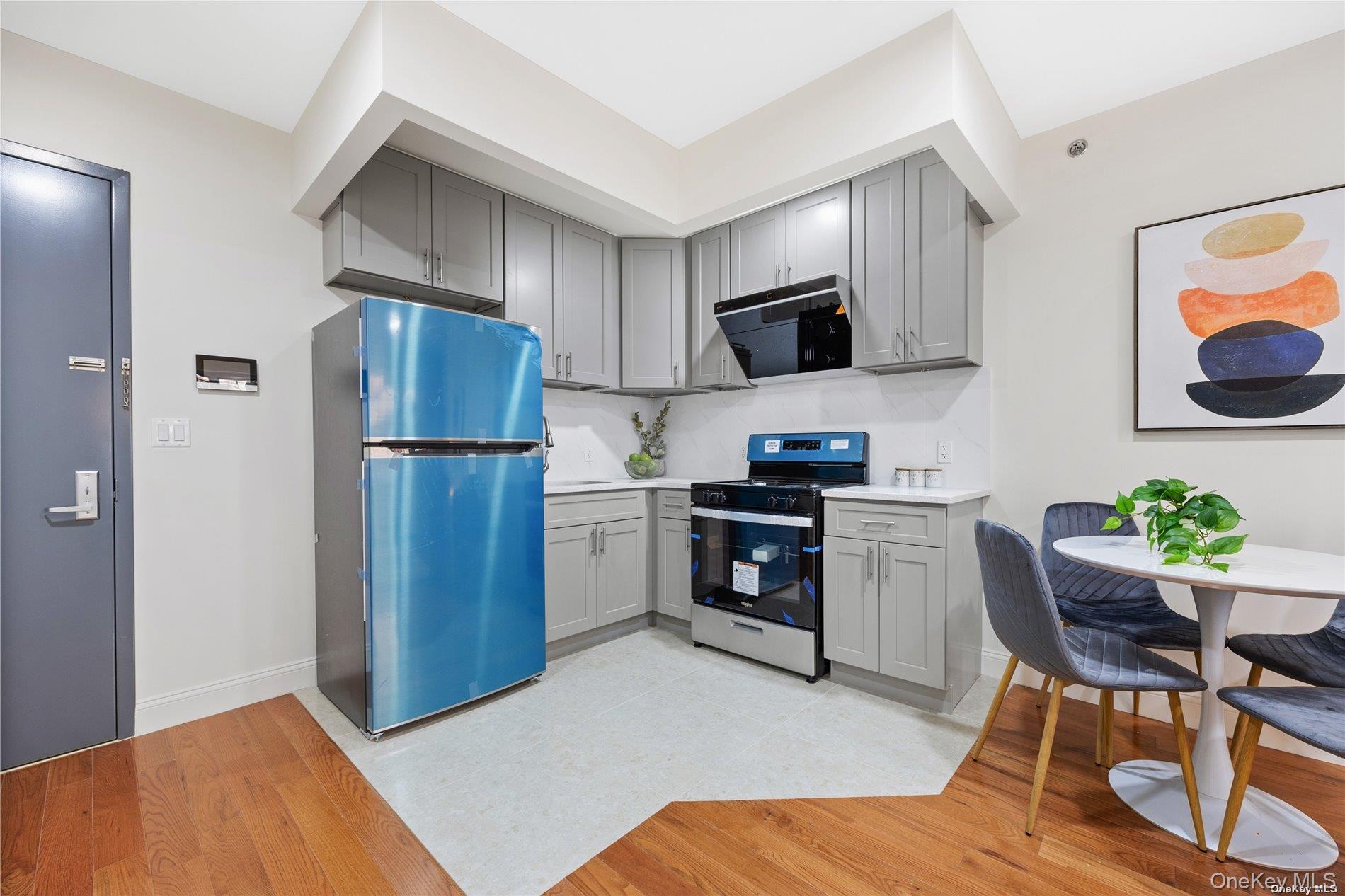 141-15 Cherry Avenue, Unit 2E photo 24