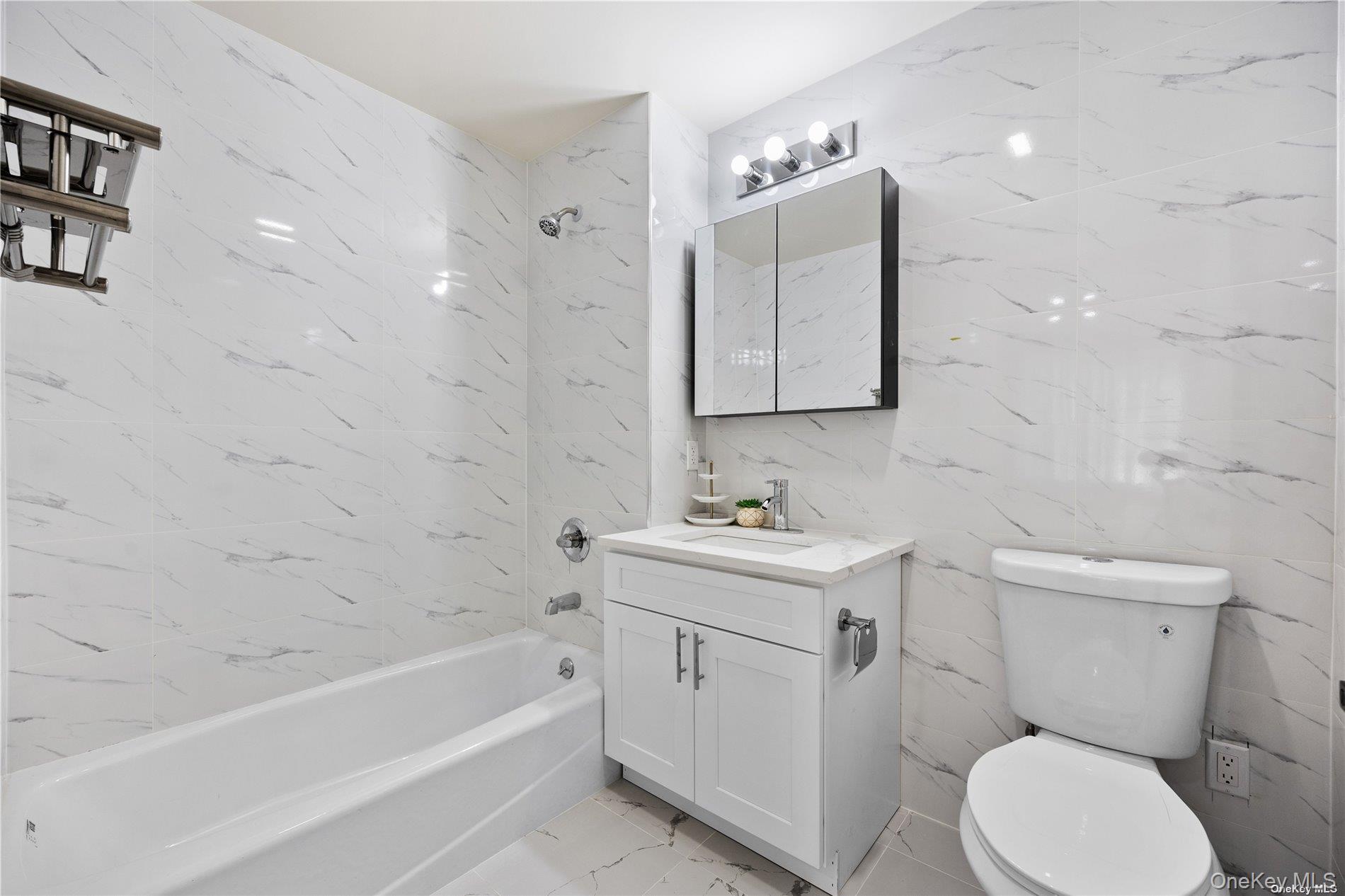 141-15 Cherry Avenue, Unit 2E photo 30