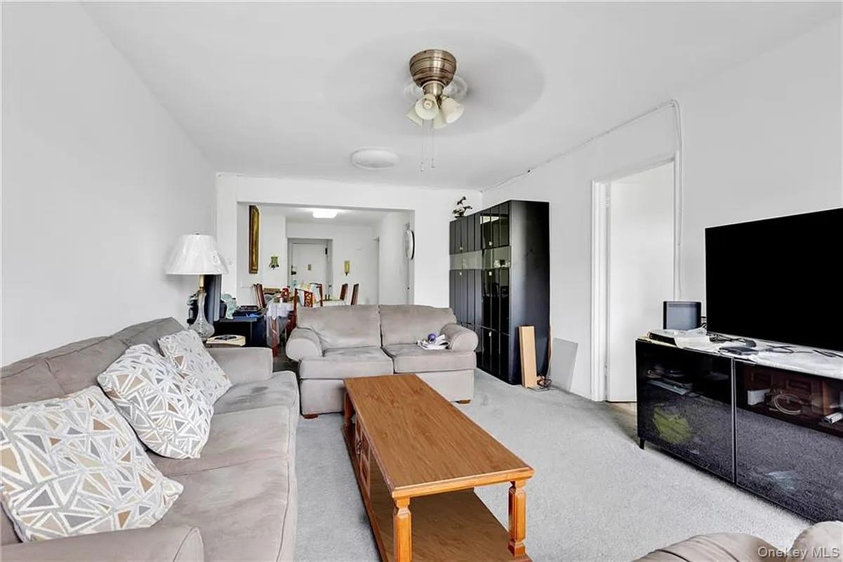 2580 Ocean Parkway, Unit 2K photo 7