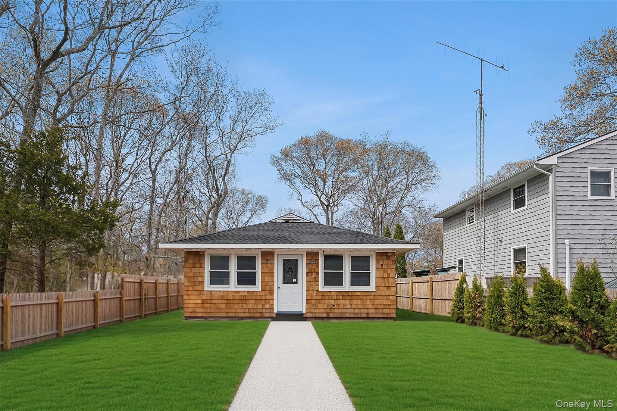 50 Squires Avenue – For Sale photo 14