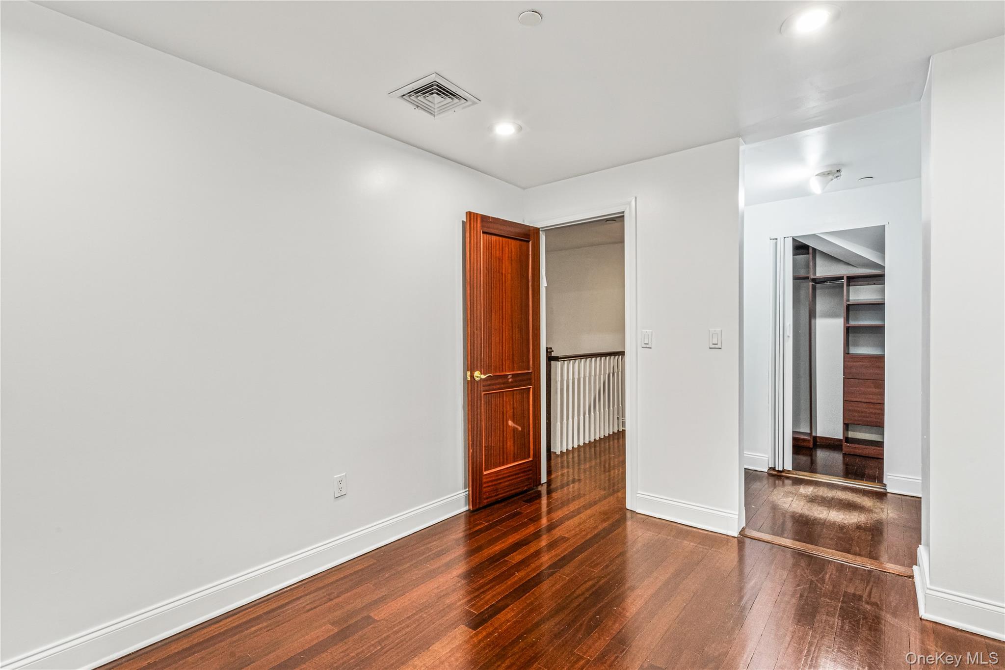 171 Great Neck Road Rd, Unit 4R photo 17