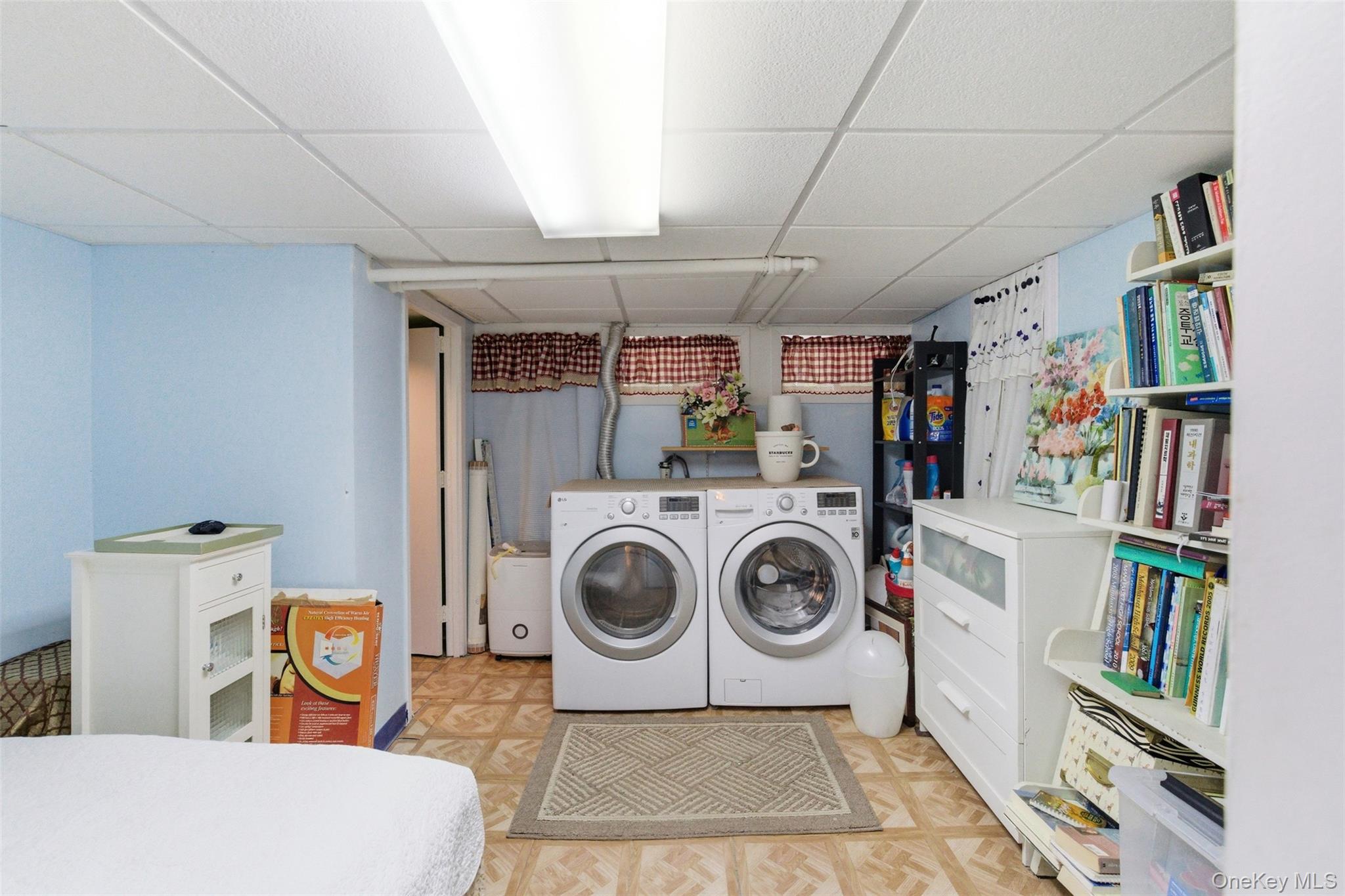 47 Onderdonk Avenue – For Sale photo 32