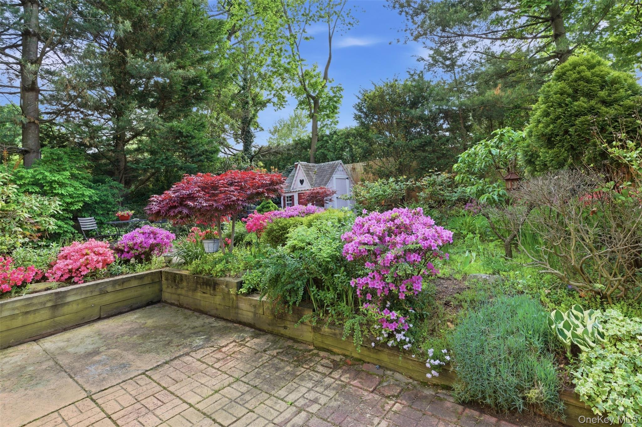 47 Onderdonk Avenue – For Sale photo 38