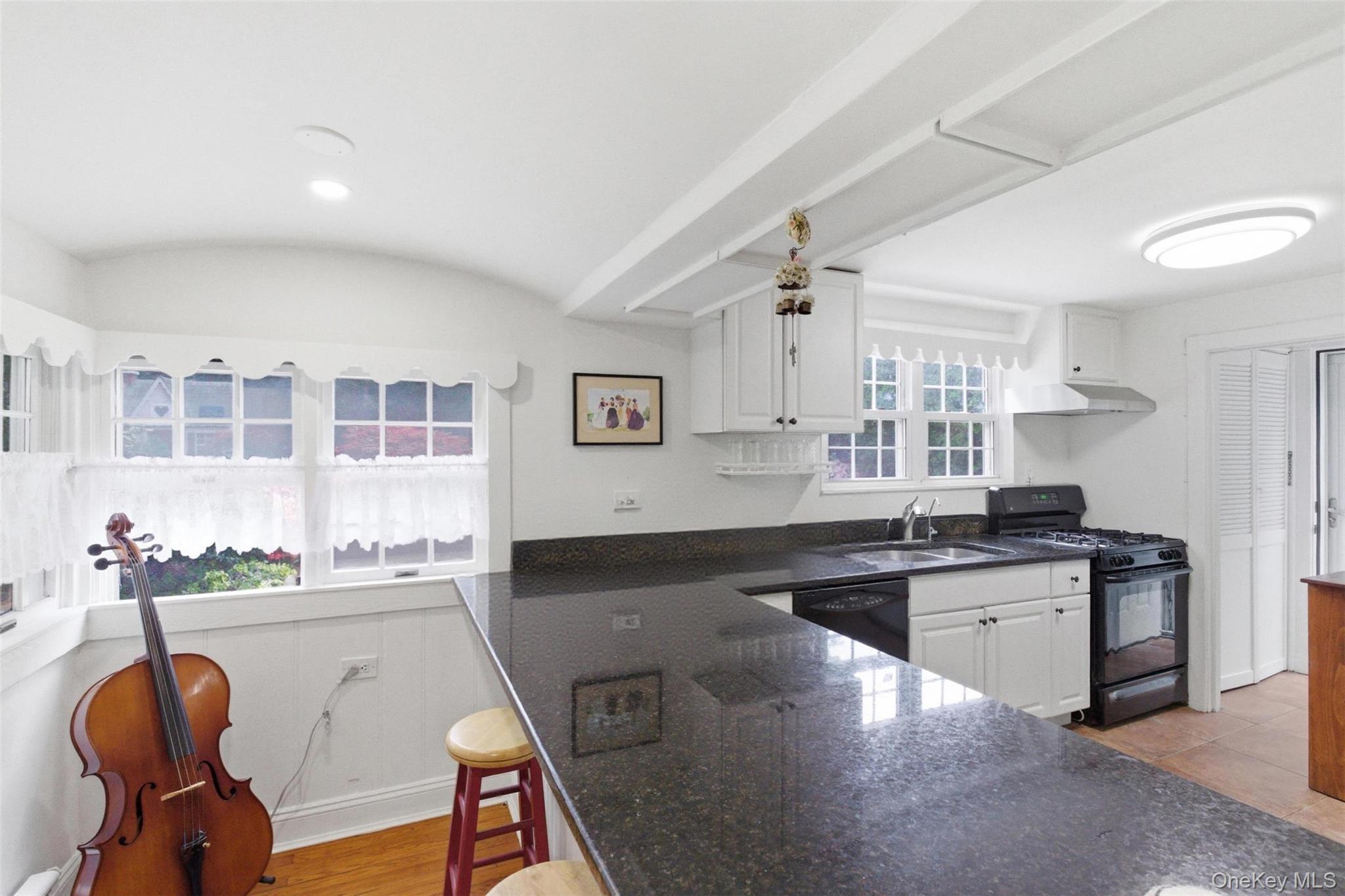 47 Onderdonk Avenue – For Sale photo 13