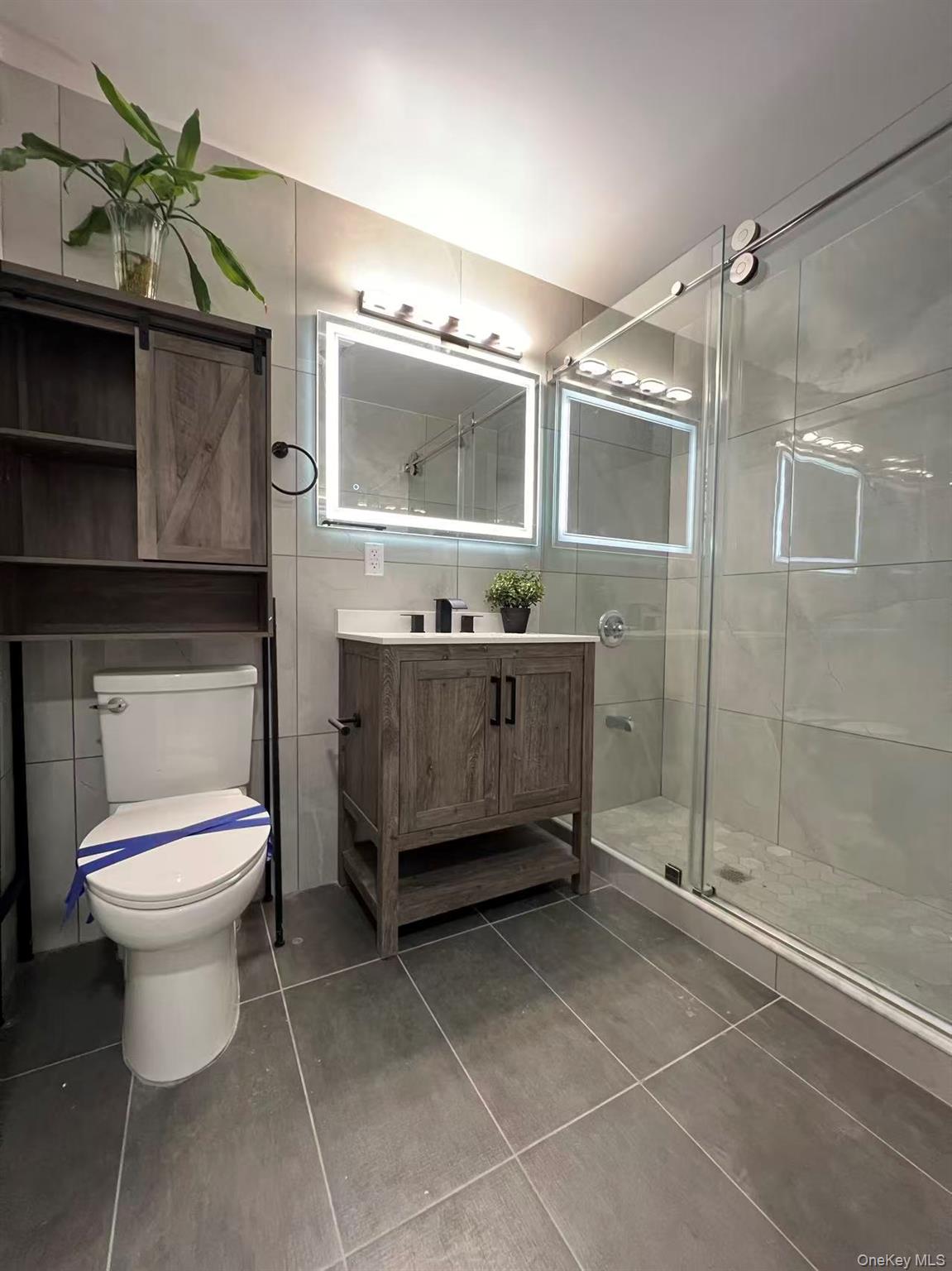 134-28 Blossom Avenue, Unit 3B photo 4