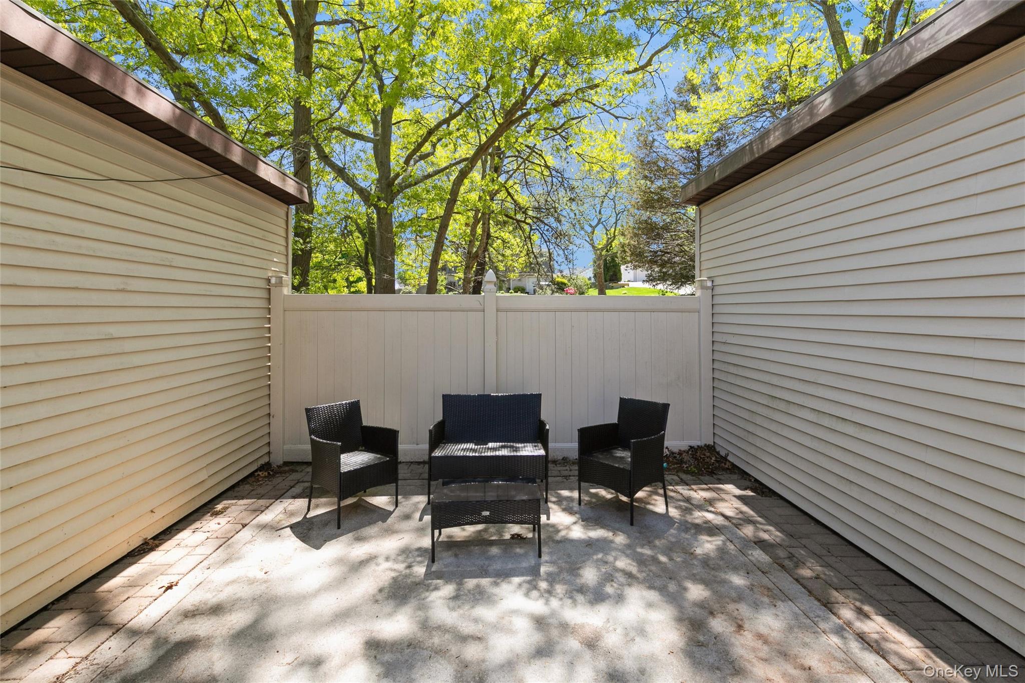 54 College Hills Drive – For Sale photo 22