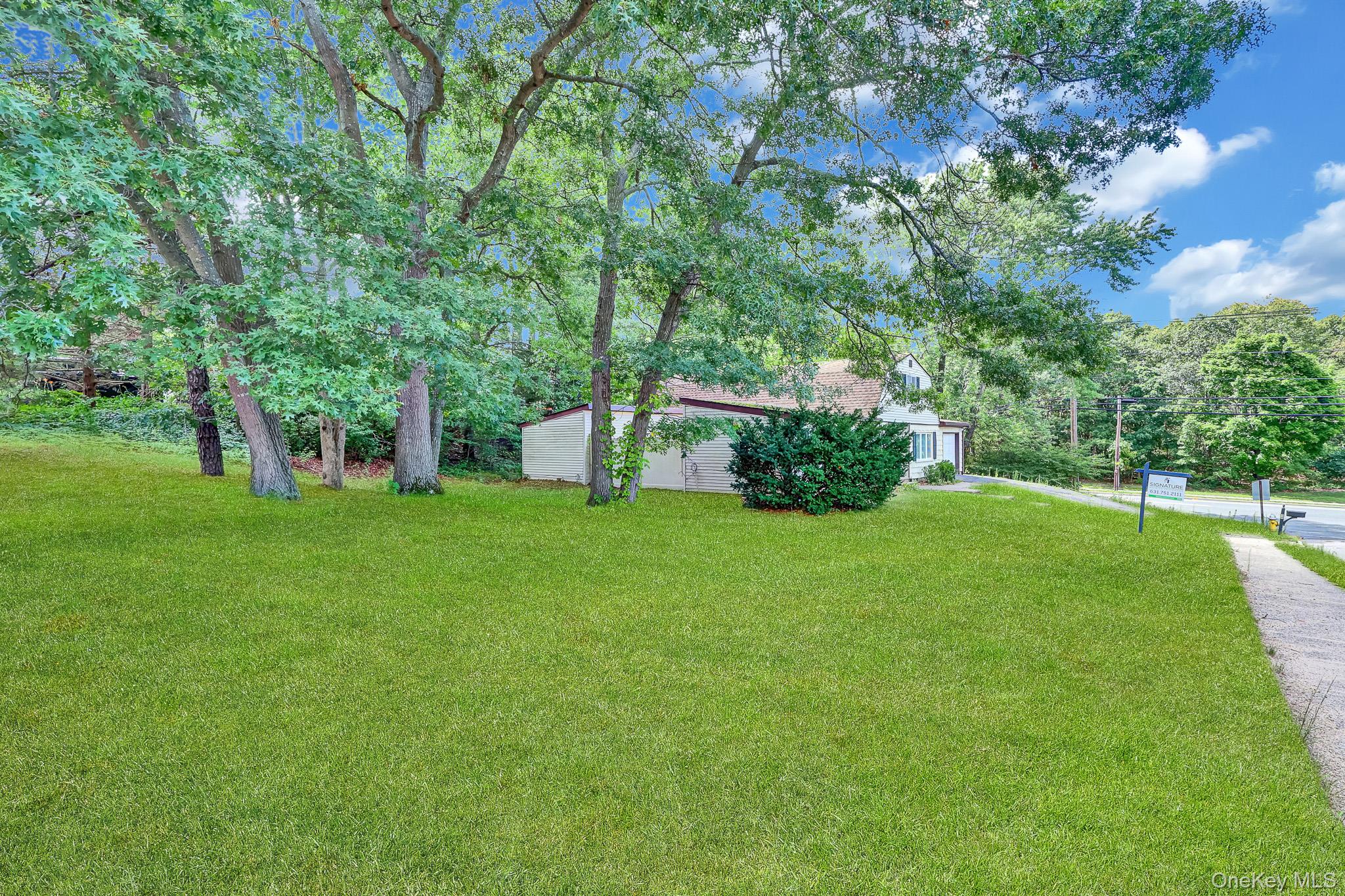 54 College Hills Drive – For Sale photo 23
