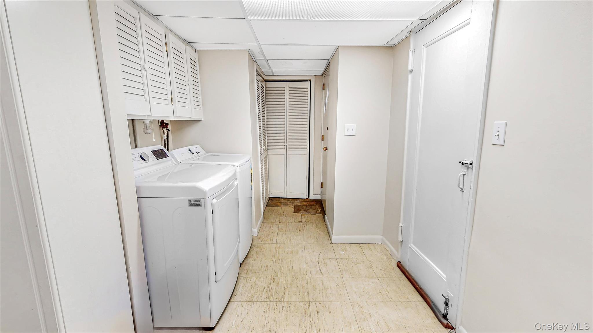 30-22 78 Street – For Sale photo 18