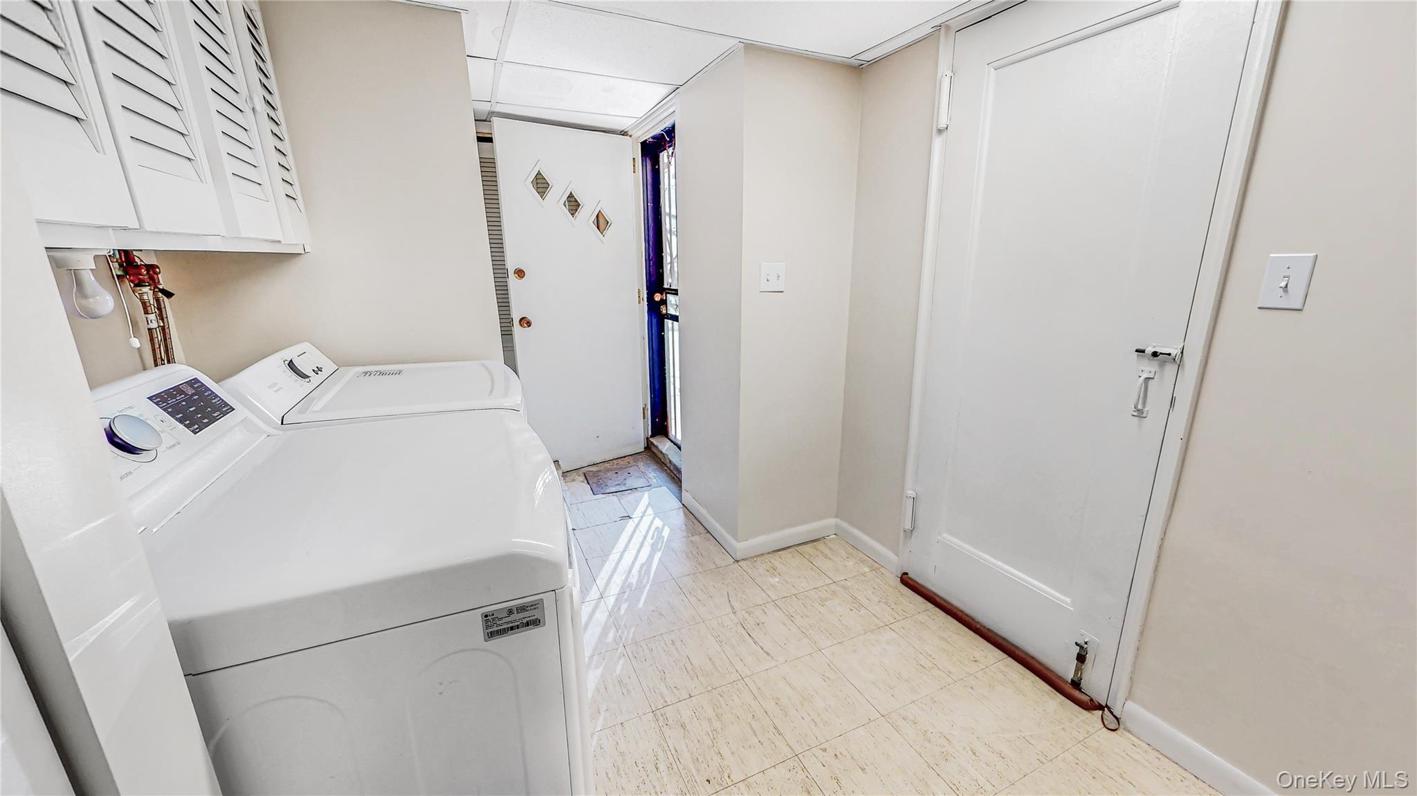 30-22 78 Street – For Sale photo 19