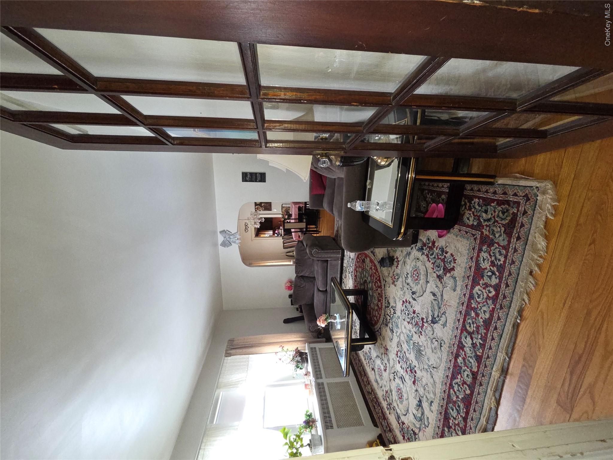 208 S Grand Avenue – For Sale photo 3