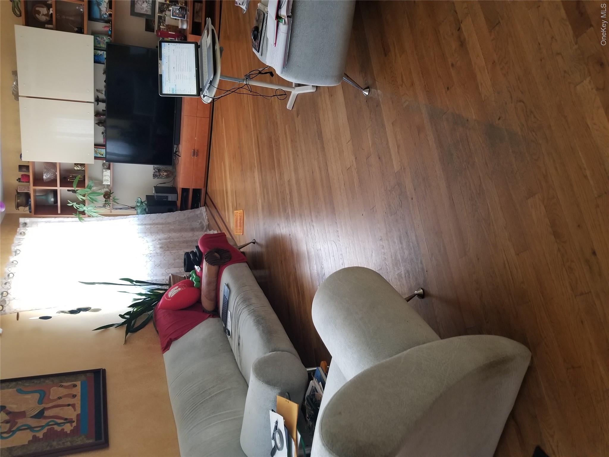 2012 Jerome Avenue, Unit 1A photo 3