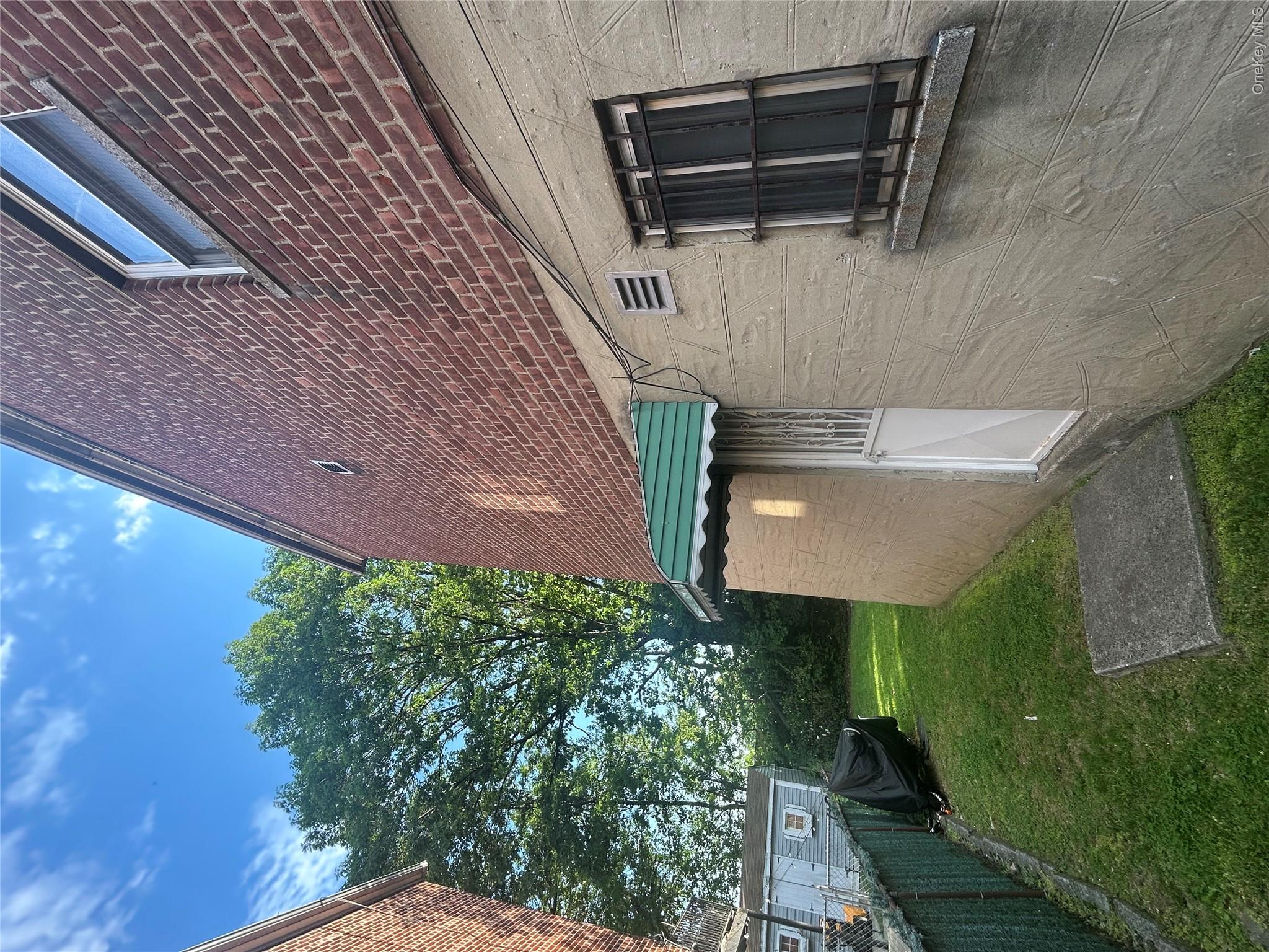 914 E 211th Street – For Sale photo 3