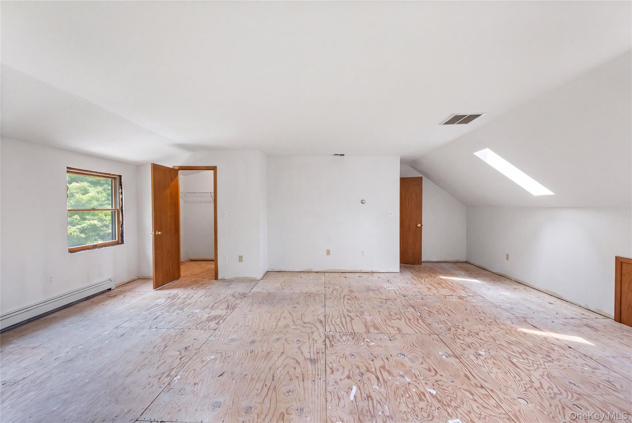 6 Cedar Street – For Sale photo 12