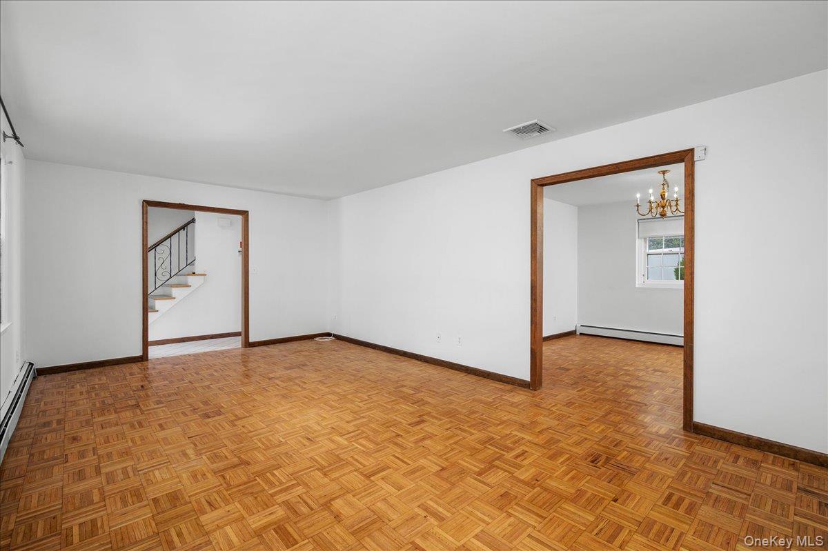 7 Shaw Lane – For Rent photo 5