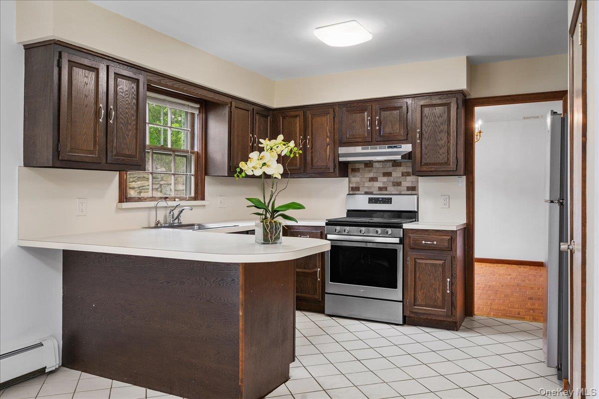 7 Shaw Lane – For Rent photo 8