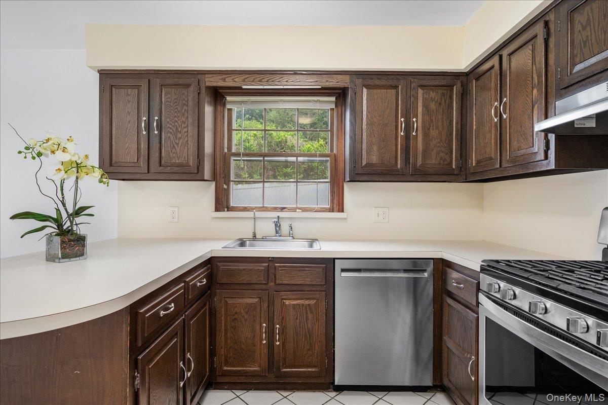 7 Shaw Lane – For Rent photo 10