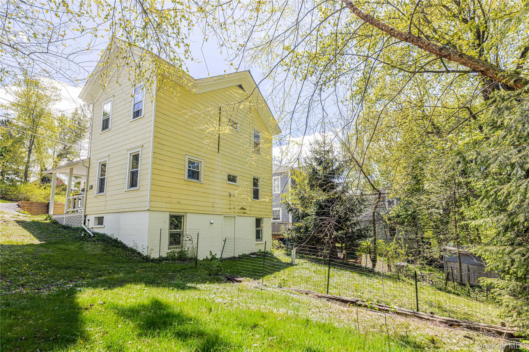 152 Main Street – For Sale photo 2