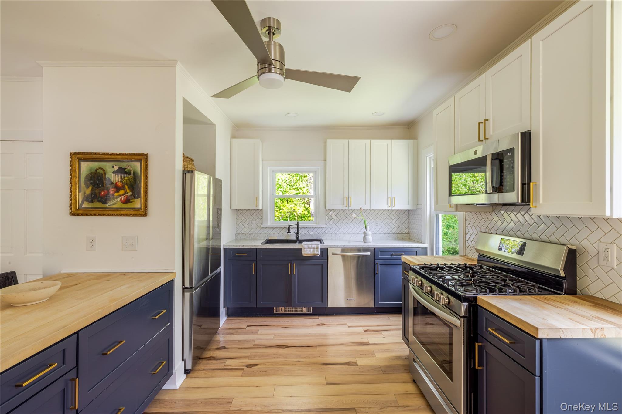 152 Main Street – For Sale photo 6