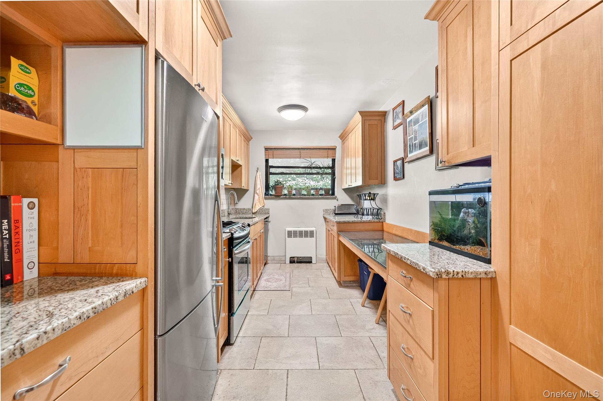 25 Shady Glen Court, Unit 2C photo 4