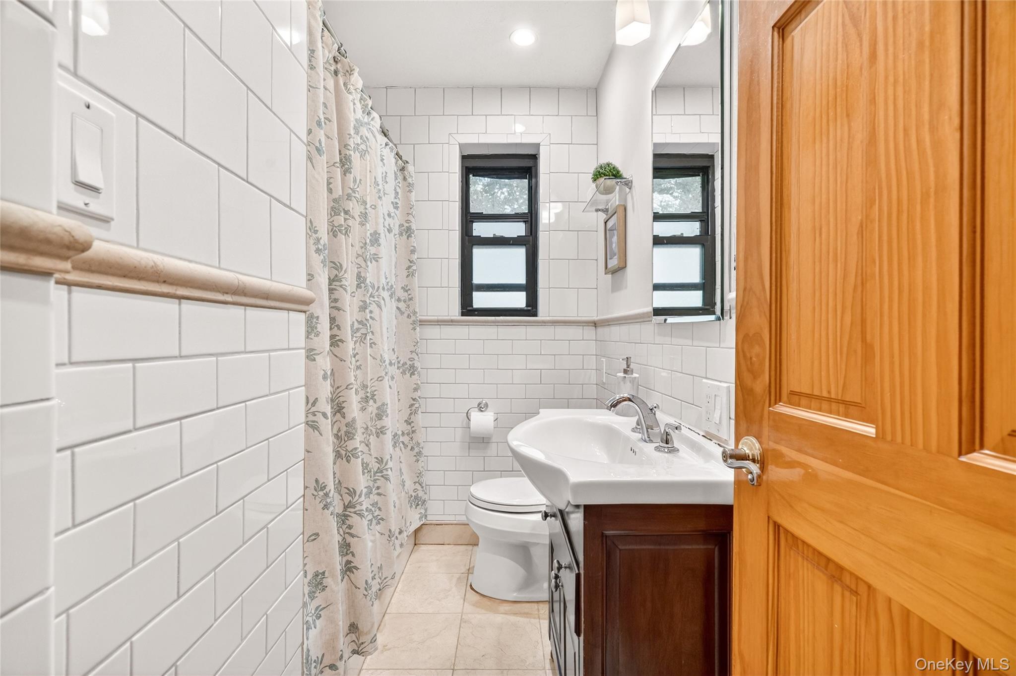 25 Shady Glen Court, Unit 2C photo 11