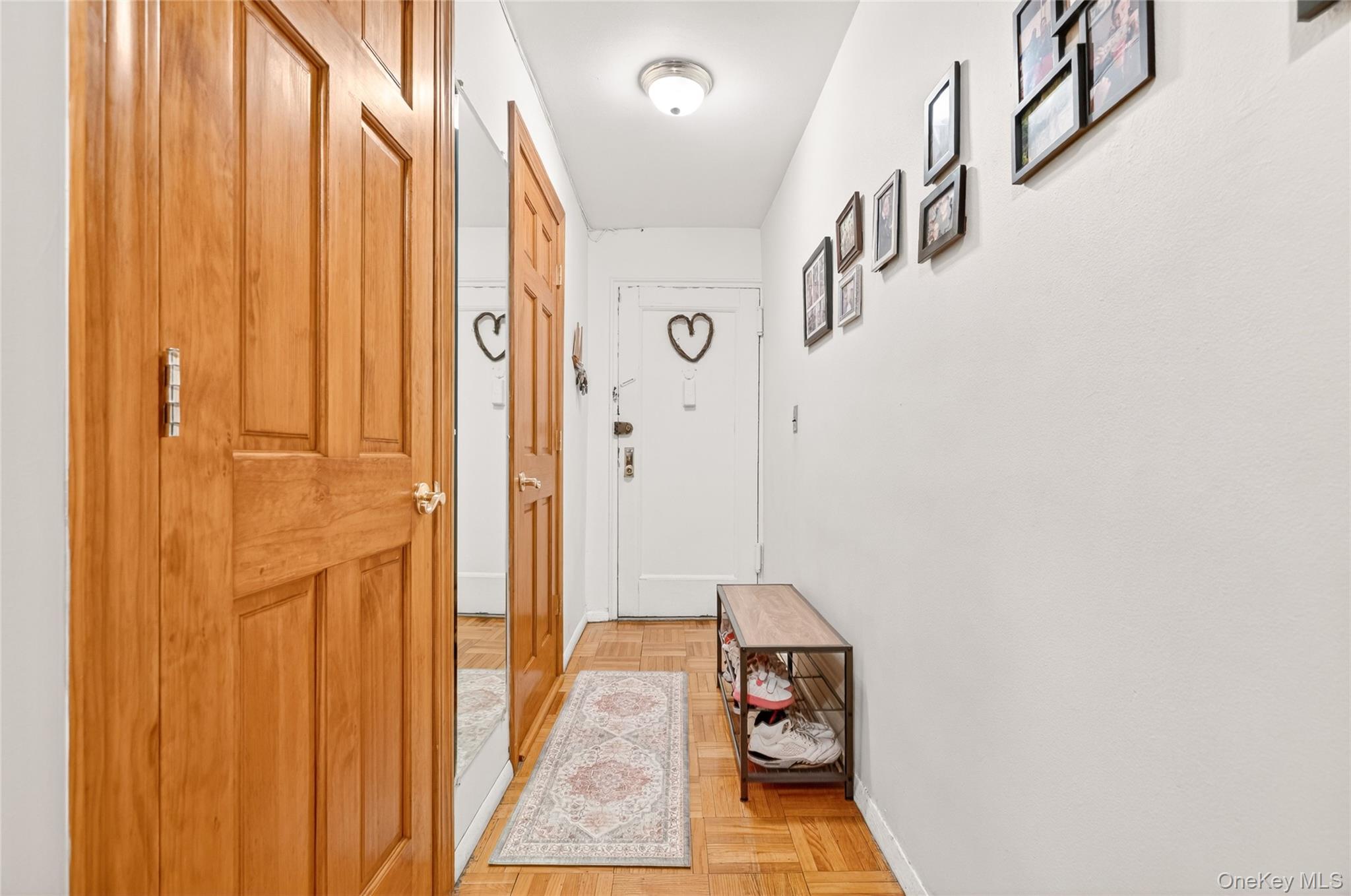 25 Shady Glen Court, Unit 2C photo 2