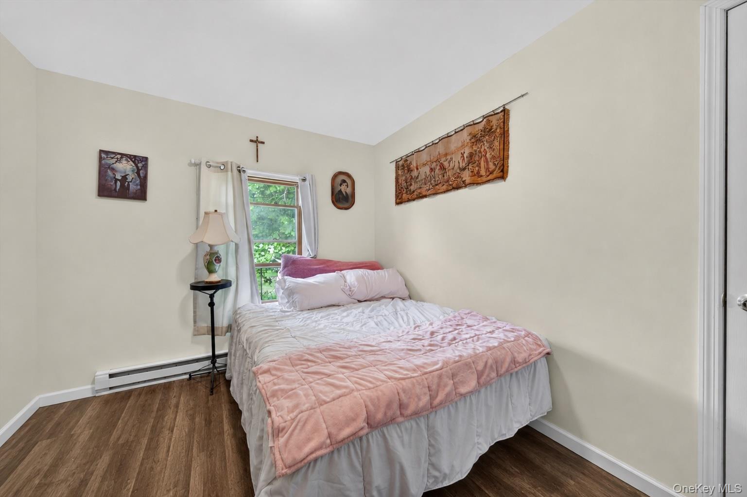 24 Avenue L – For Sale photo 11