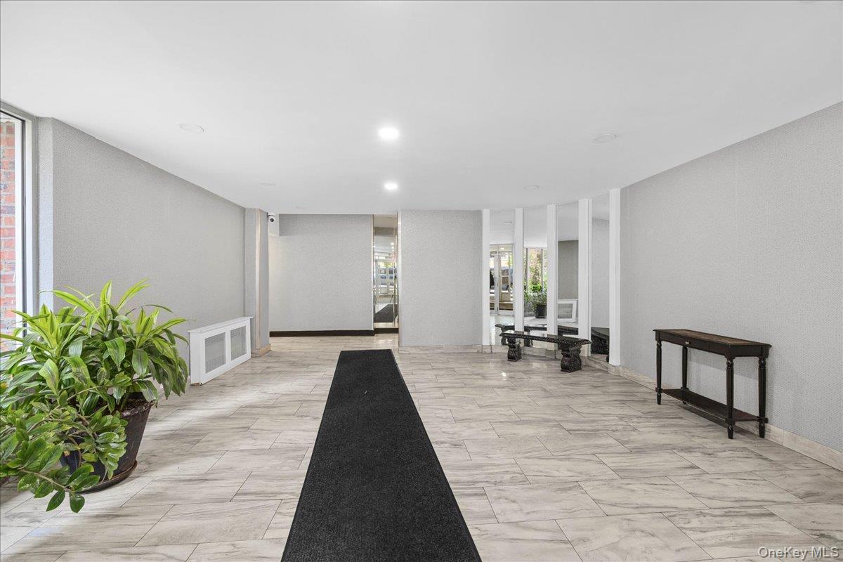 3176 Decatur Avenue, Unit 3A photo 7