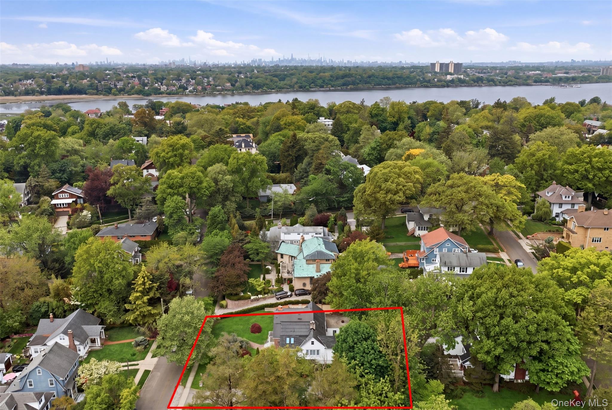 319 38th Road – For Sale