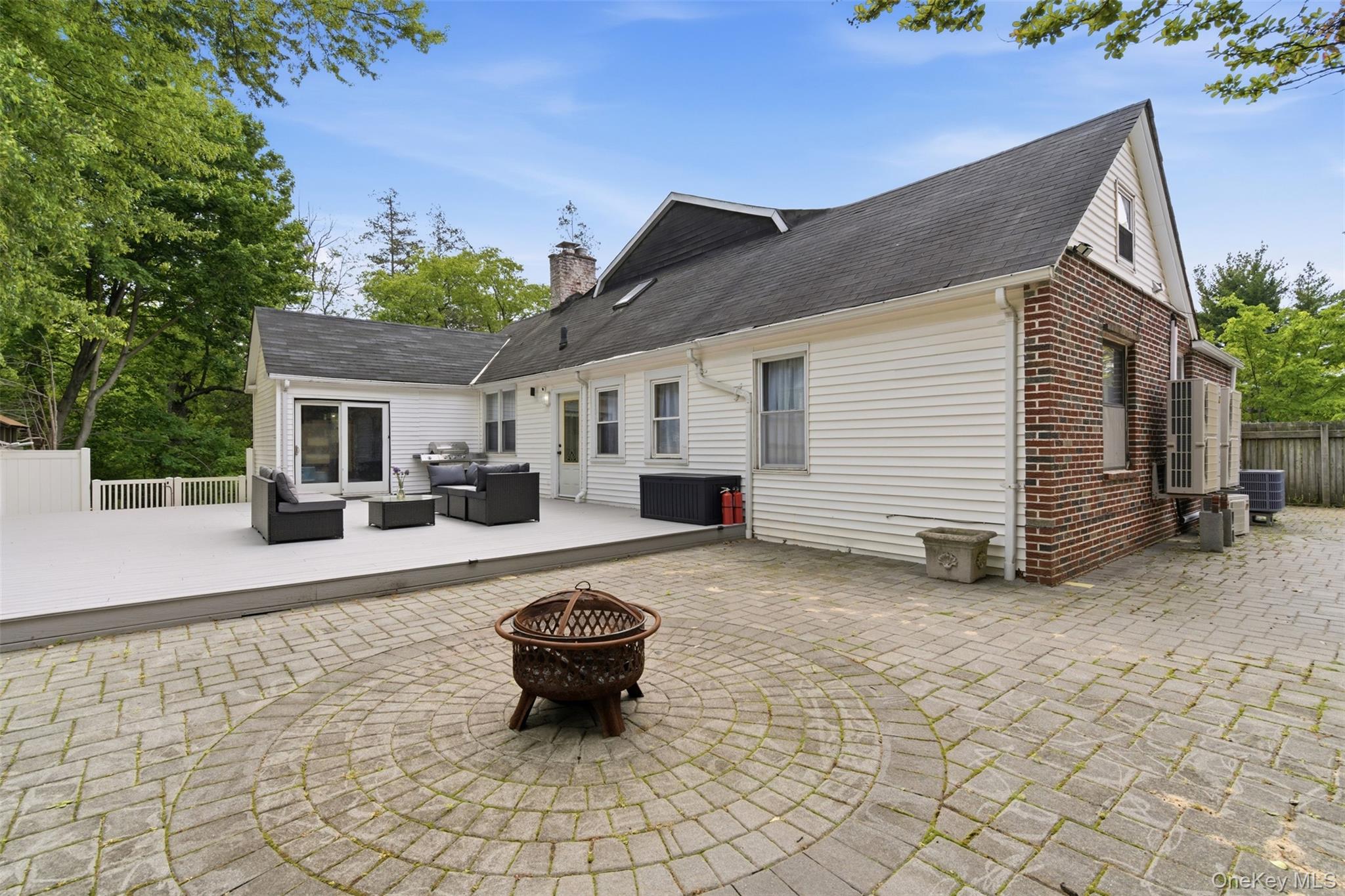 319 38th Road – For Sale photo 32