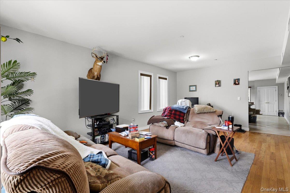 79 Tier Street – For Sale photo 6