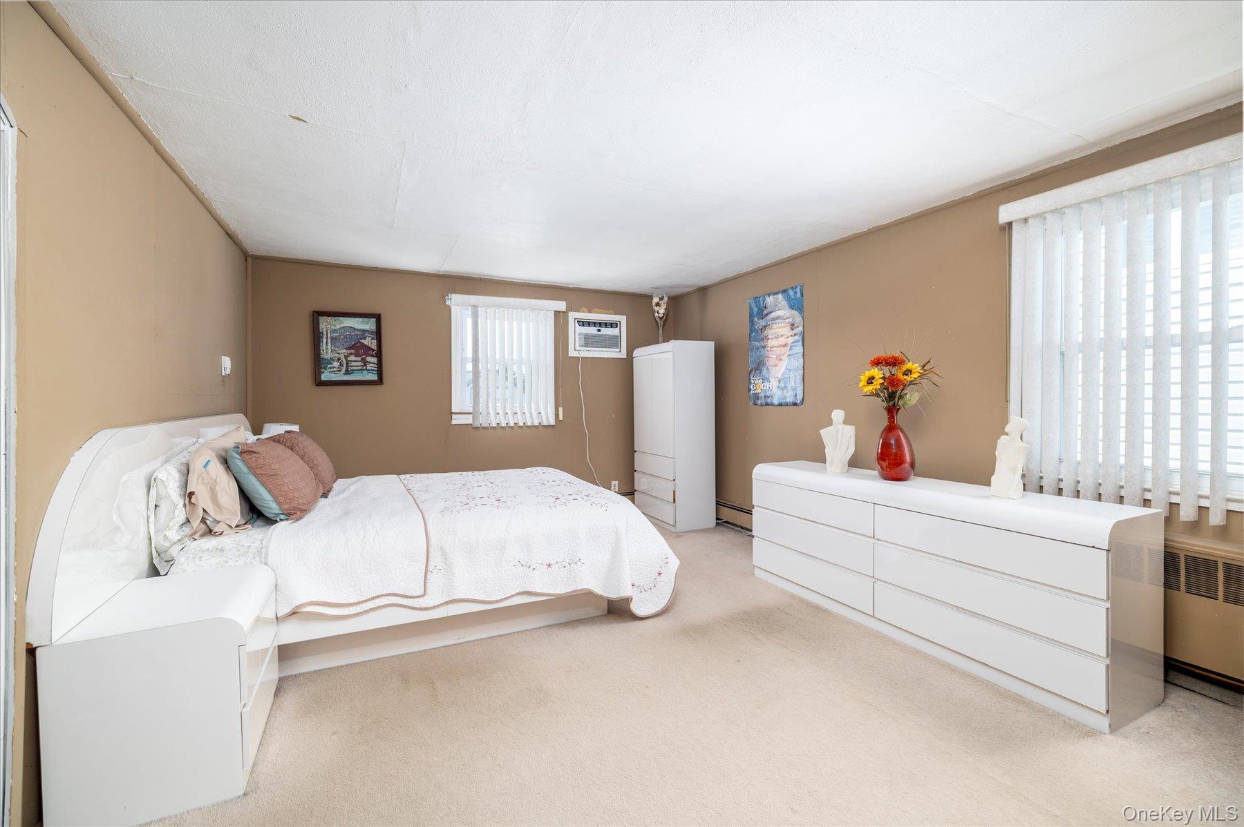 265 W Windsor Parkway – For Sale photo 30