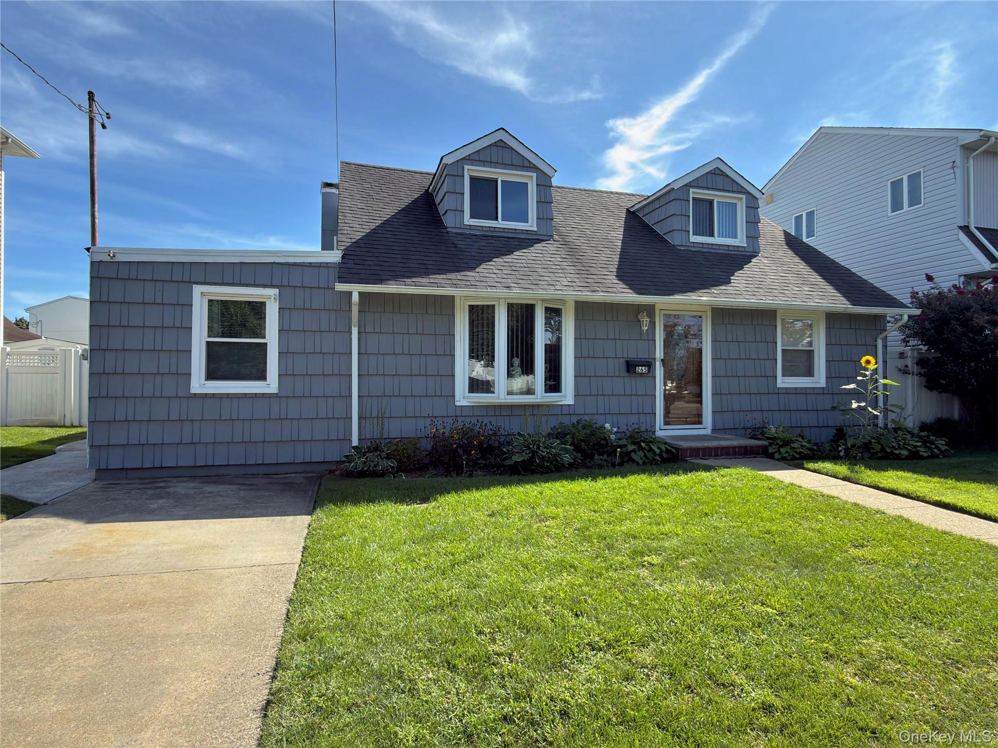 265 W Windsor Parkway – For Sale photo 9
