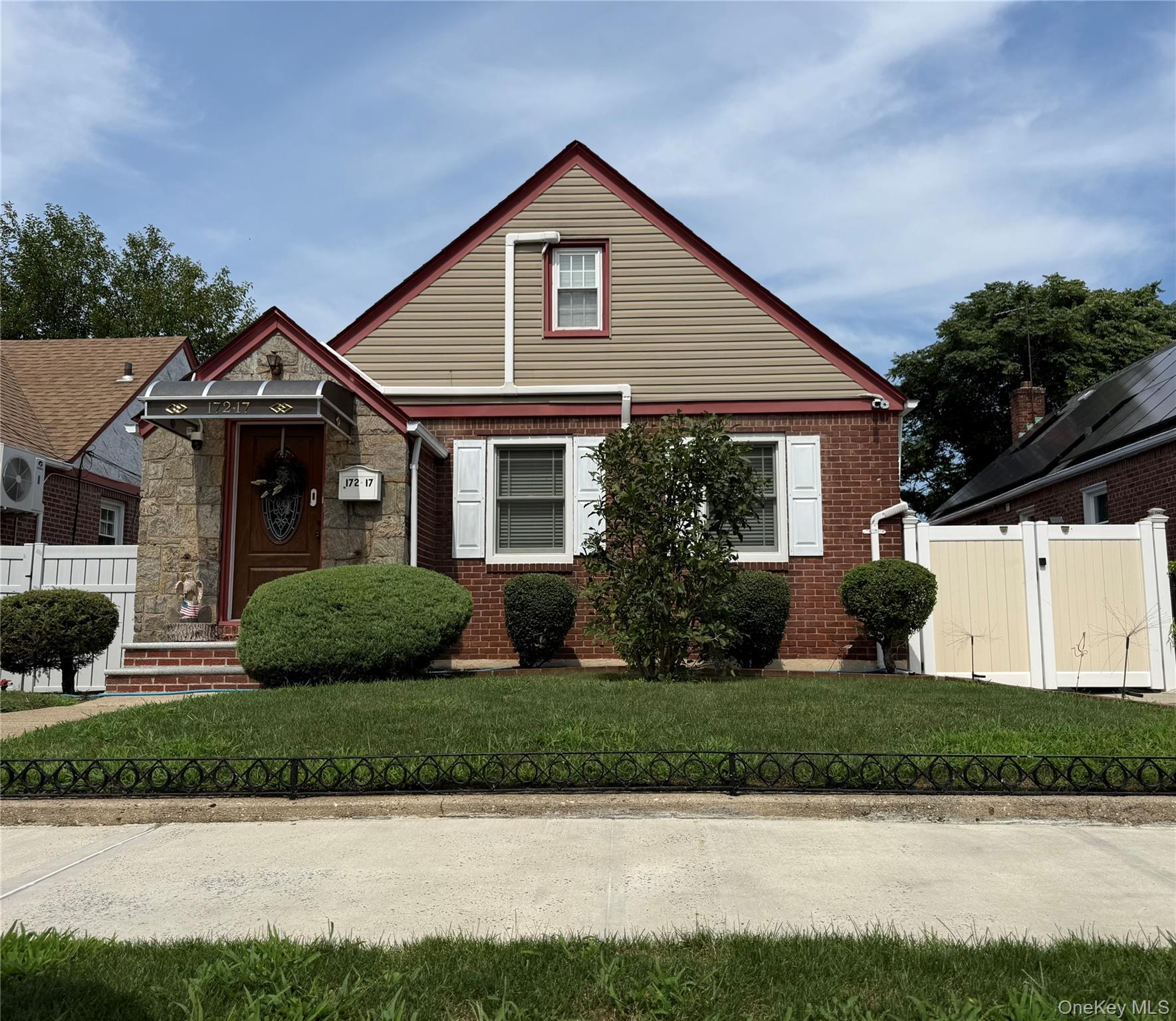 172-17 Amelia Road – For Sale