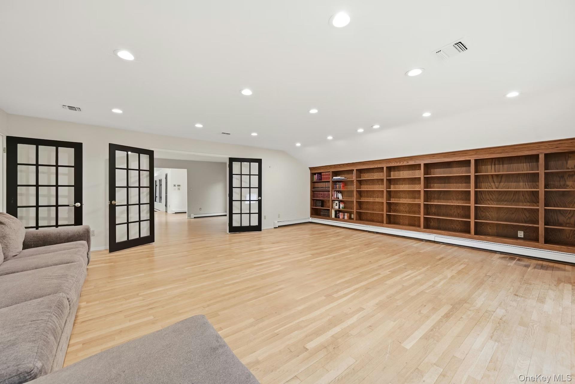 31 Sherwood Gate – For Sale photo 10
