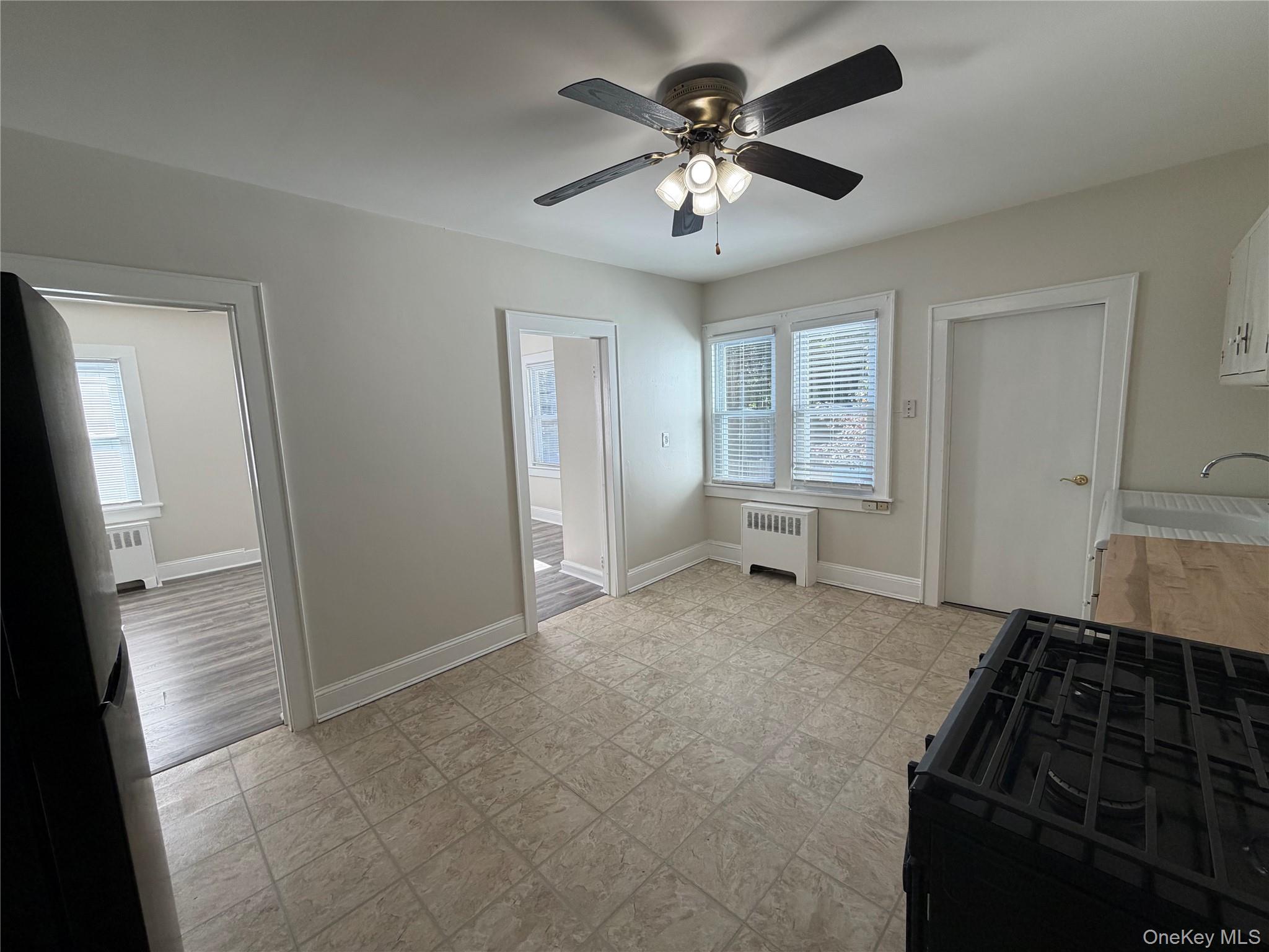 14 Franklindale Avenue, Unit B photo 4