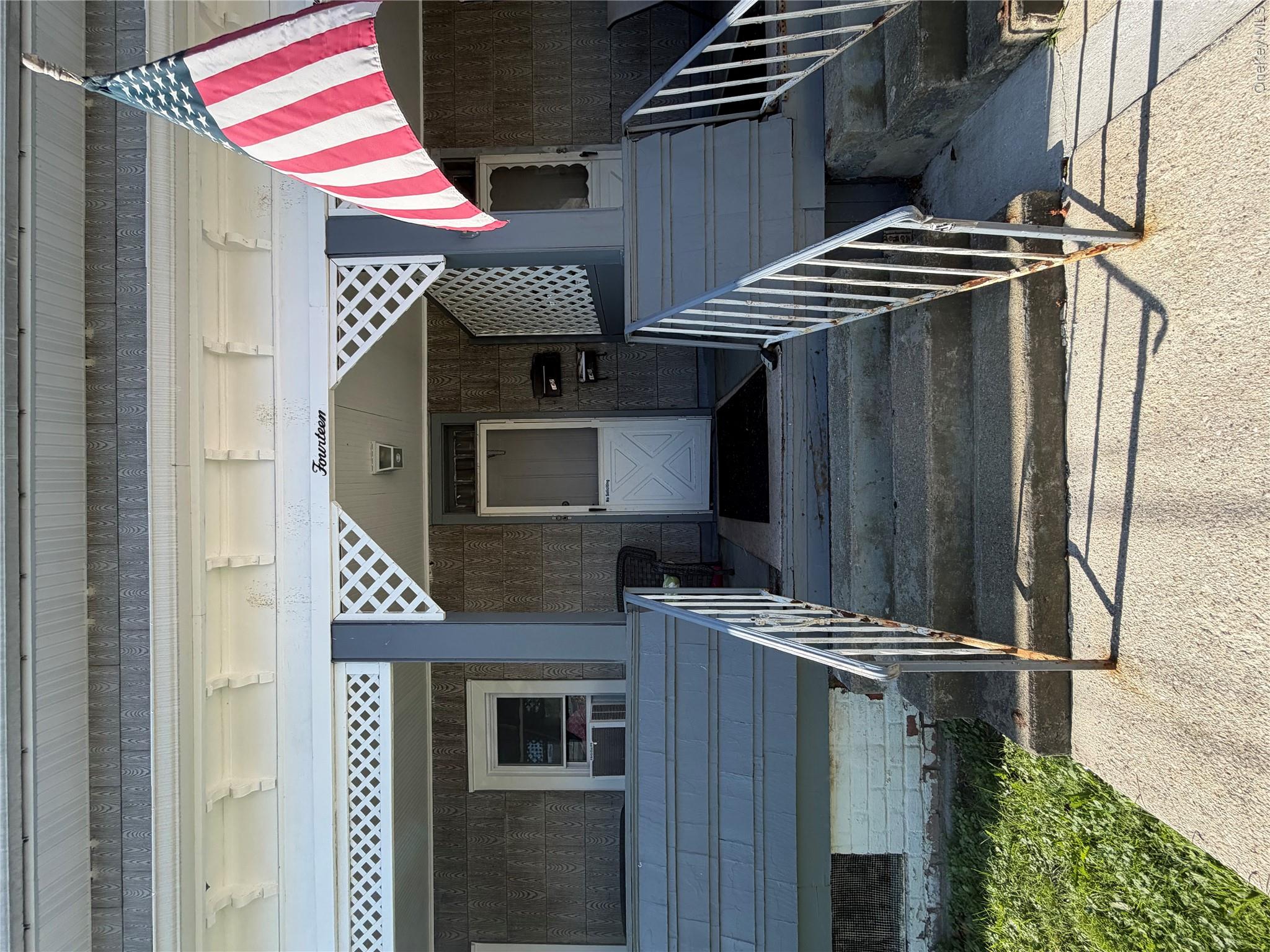 14 Franklindale Avenue, Unit B photo 3