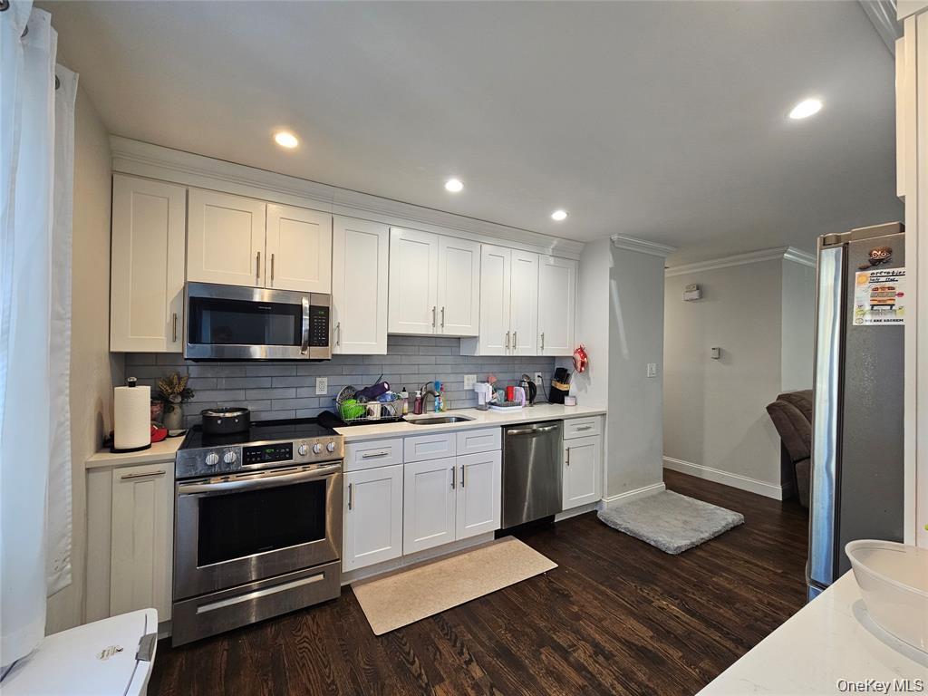 228 Hudson Avenue – For Sale photo 4