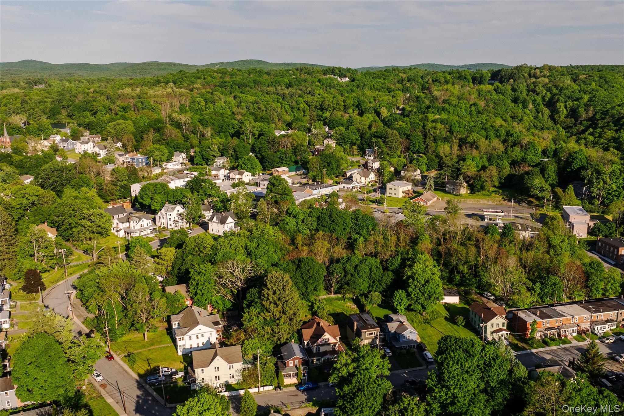 7 Canal Street – For Sale photo 2