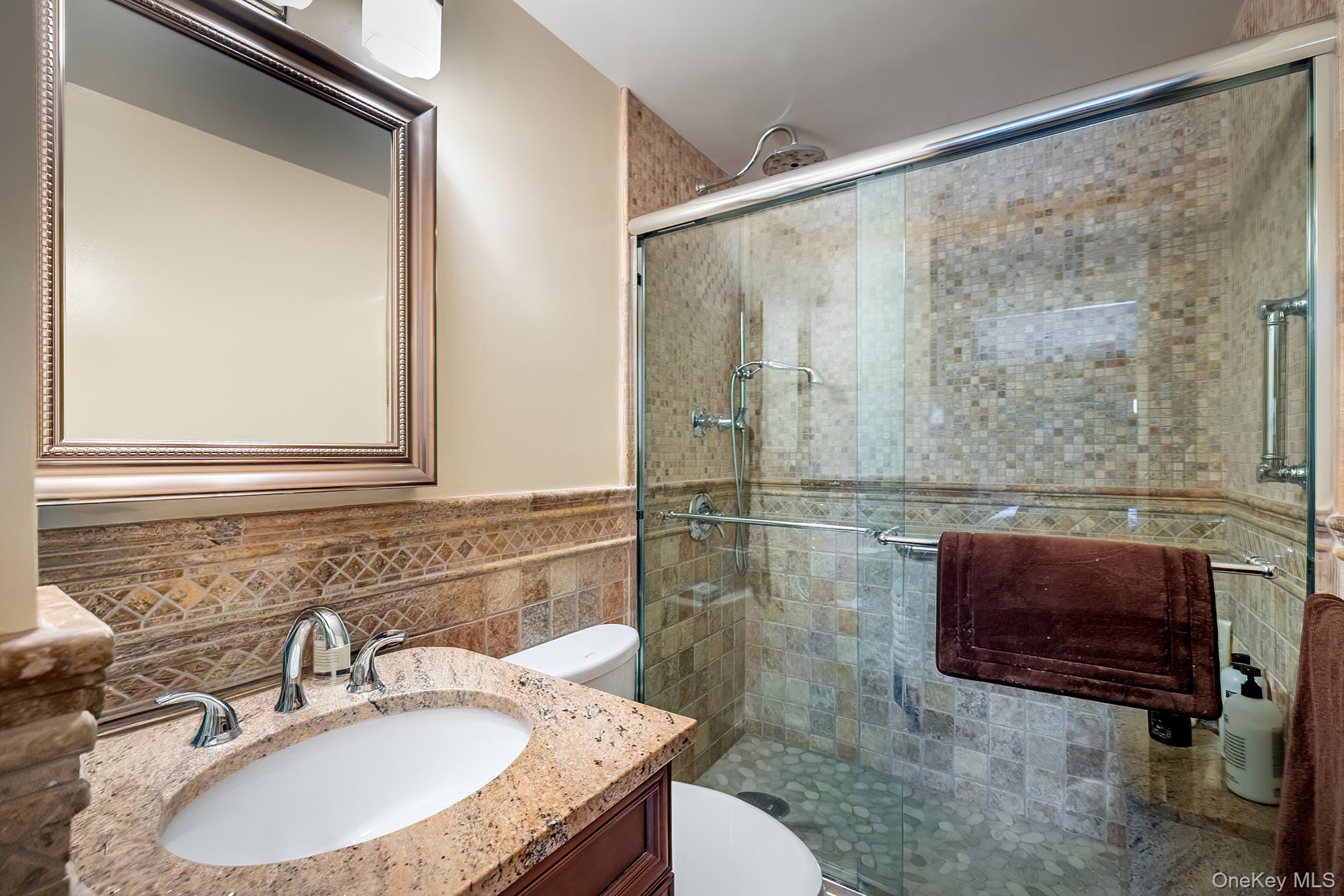 3220 Fairfield Avenue, Unit 9A photo 15