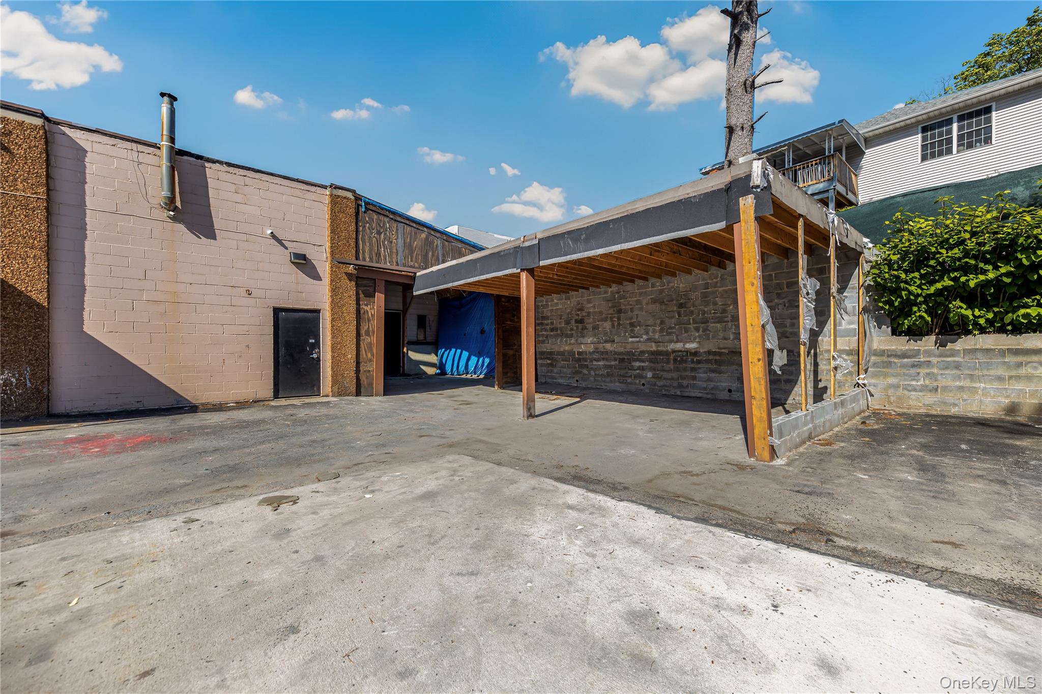 624 Saw Mill River Road – For Rent photo 3