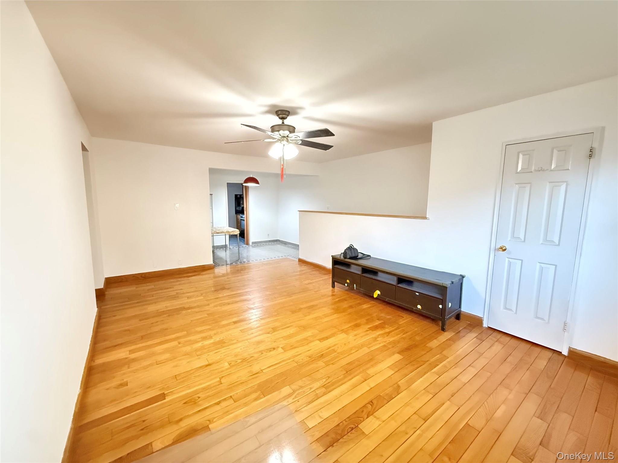 150-19 Jewel Avenue, Unit 310B photo 5