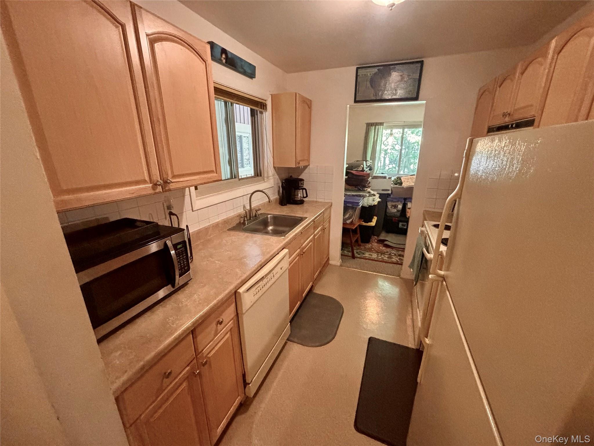 113 Sterling Street, Unit 113 photo 6