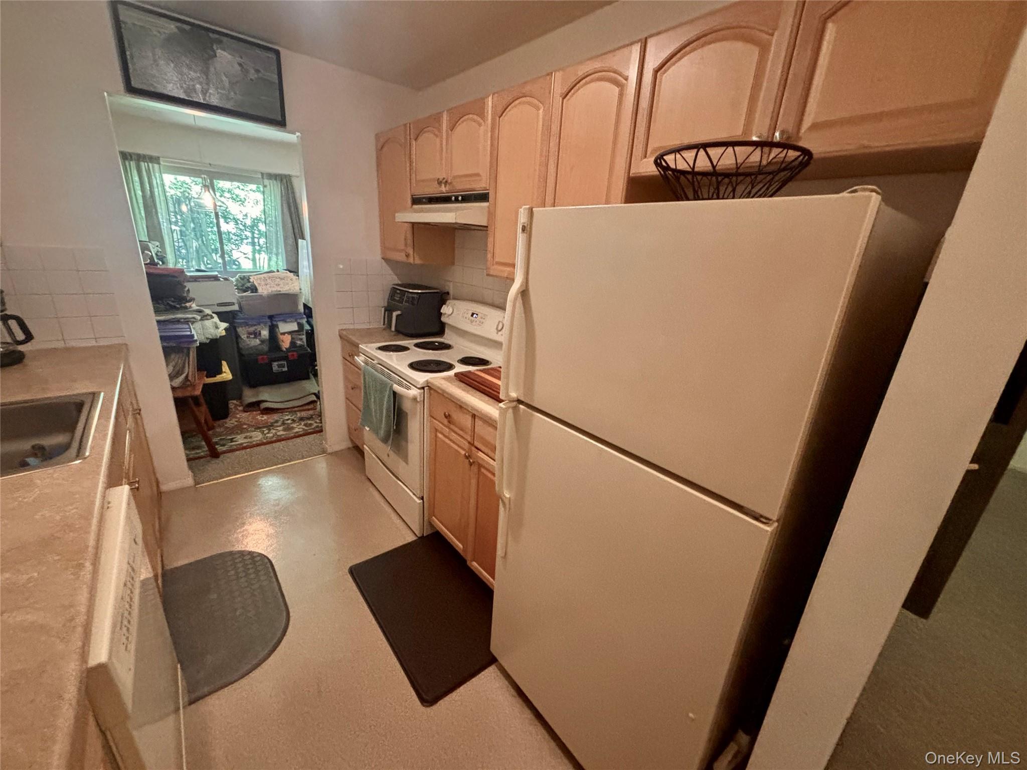 113 Sterling Street, Unit 113 photo 7