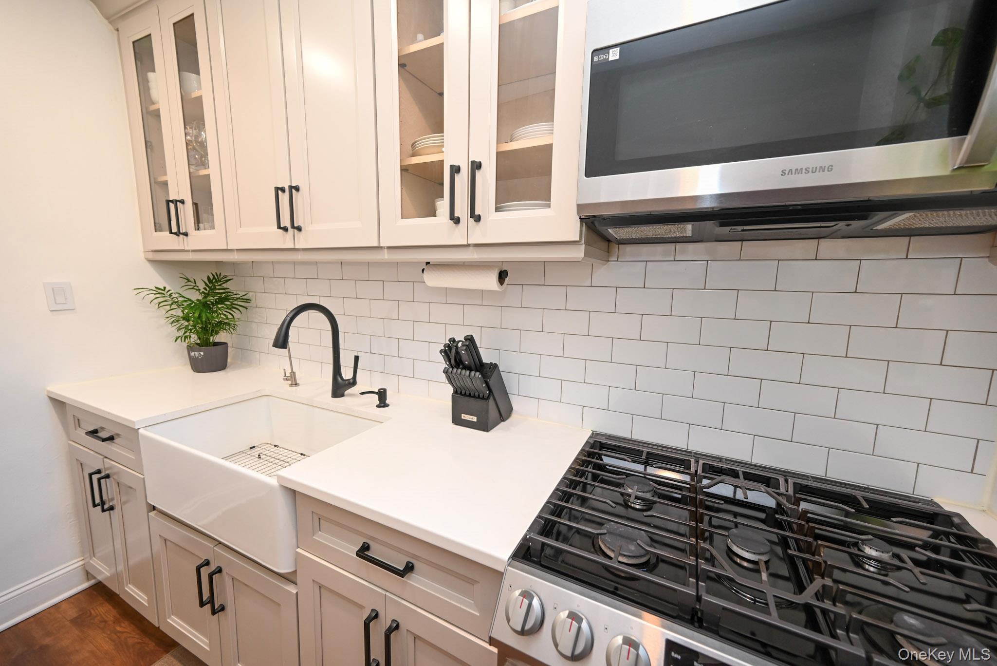 112-25 34th Avenue, Unit 3A photo 19