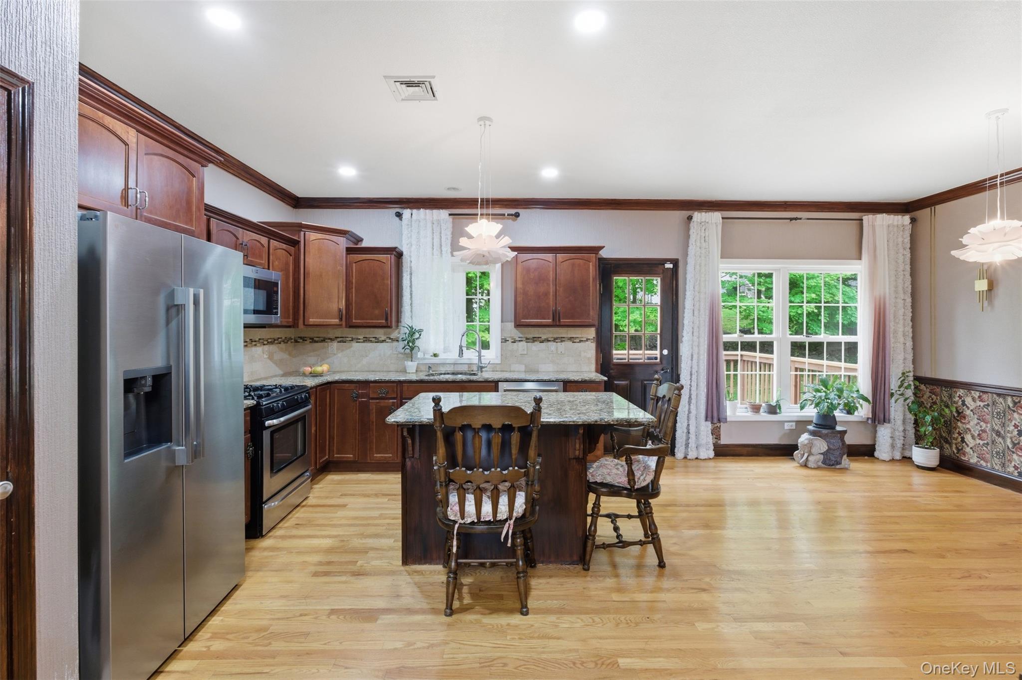 10 Village Gate Way – For Sale photo 9